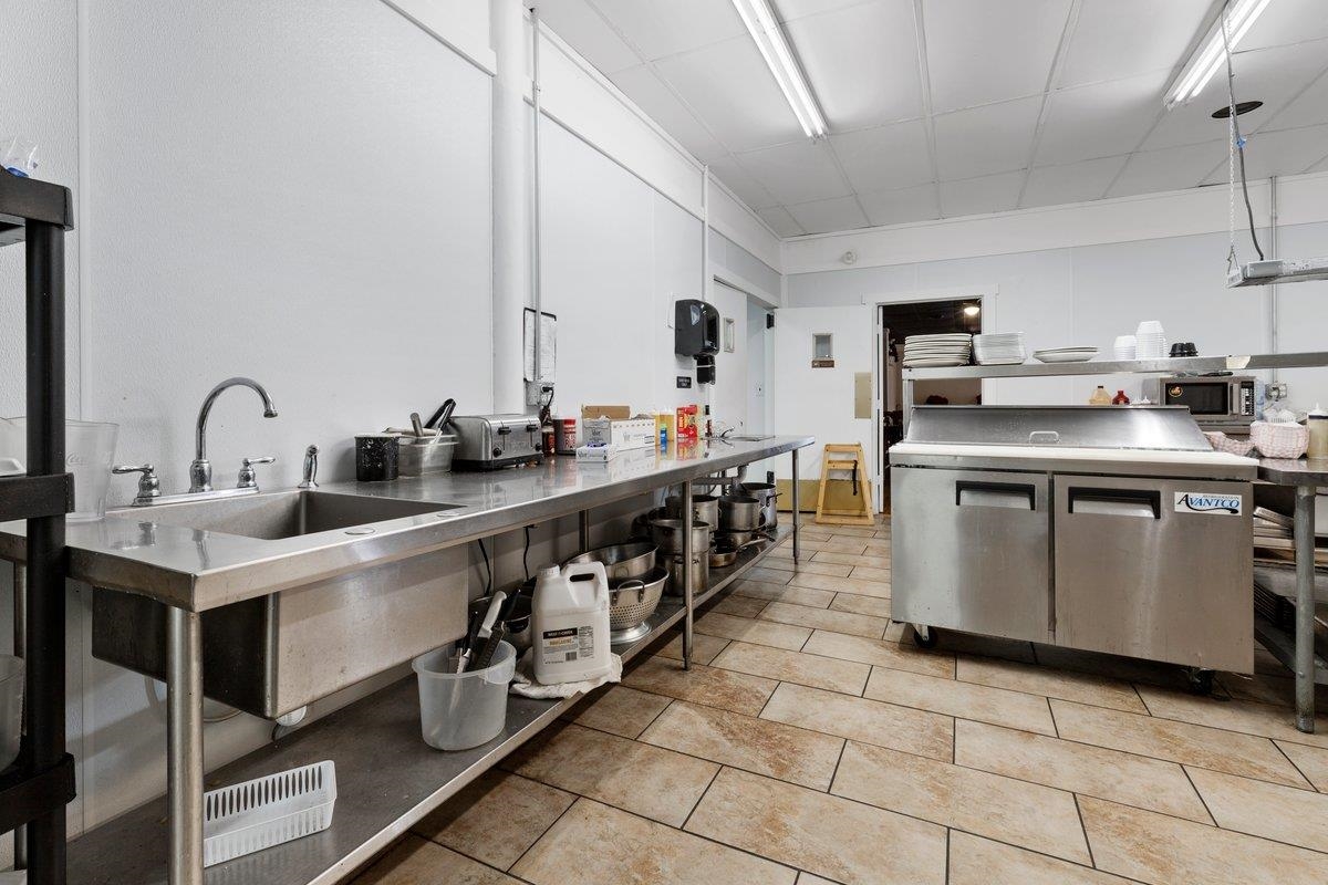 100 Monroe Street Narrows VA 24124