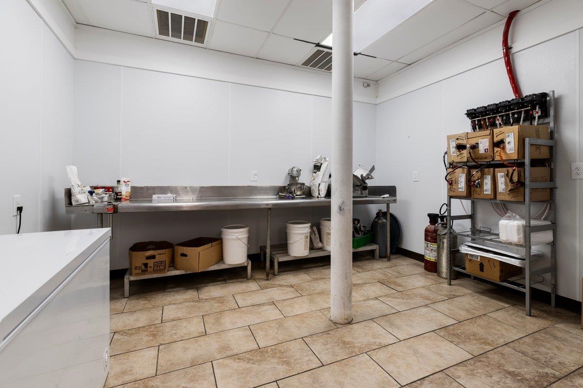 100 Monroe Street Narrows VA 24124