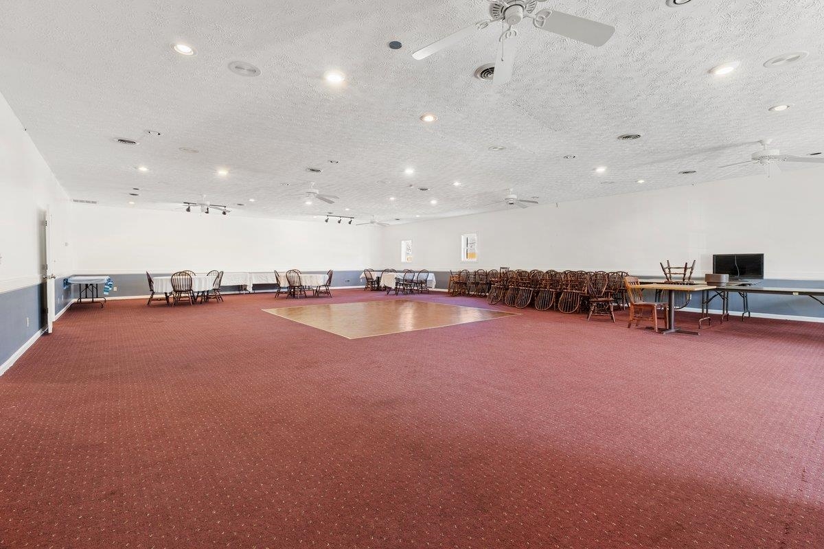 100 Monroe Street Narrows VA 24124