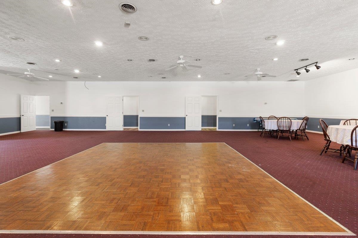 100 Monroe Street Narrows VA 24124