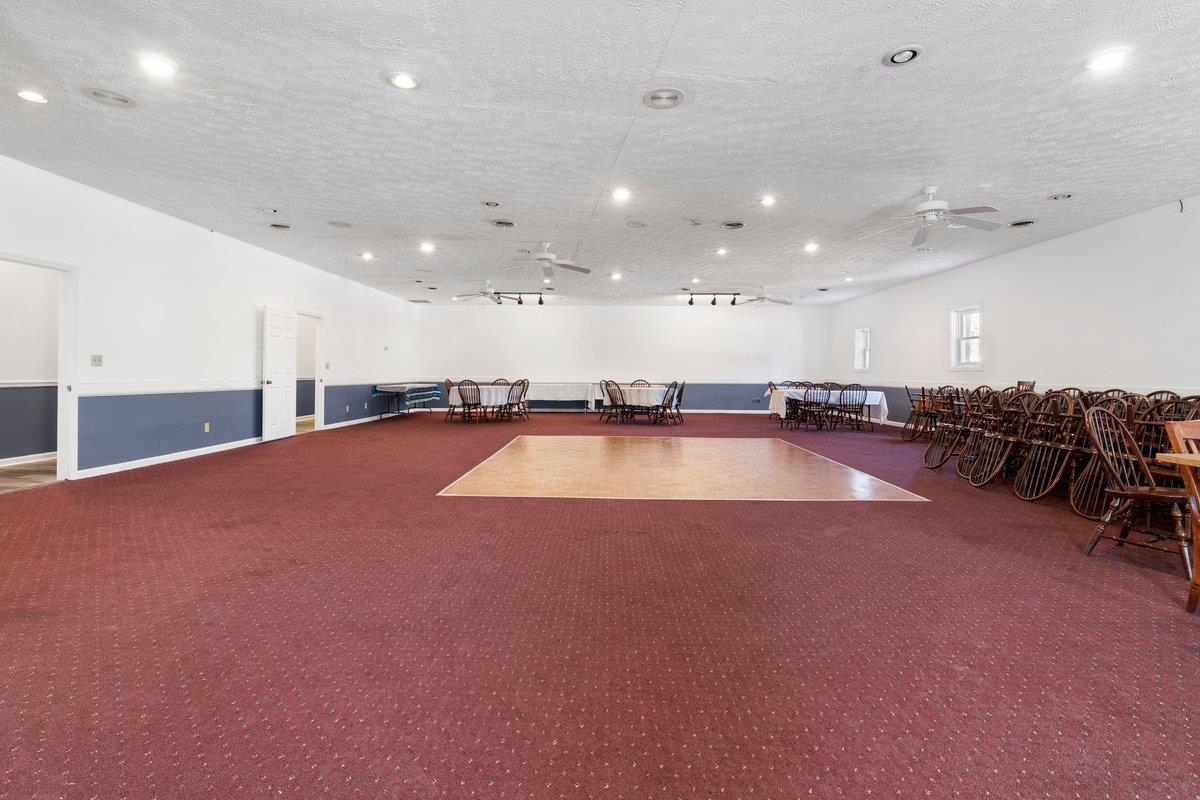 100 Monroe Street Narrows VA 24124