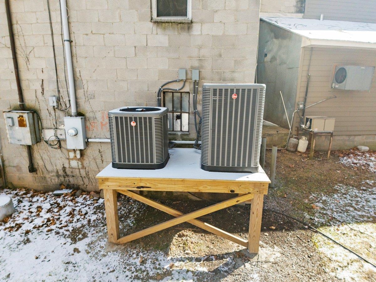 100 Monroe Street Narrows VA 24124