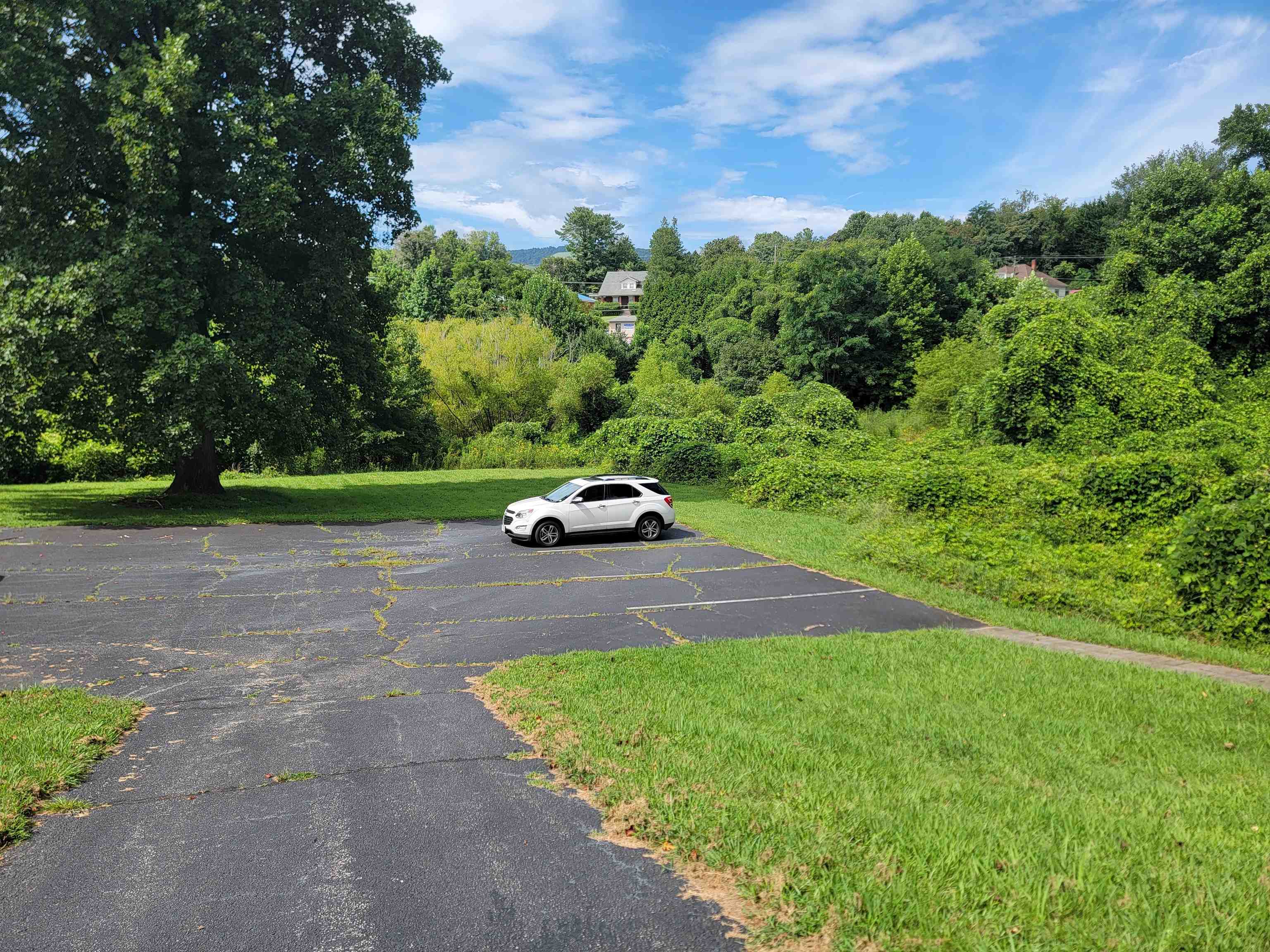 115 W Blue Ridge Street Stuart VA 24171