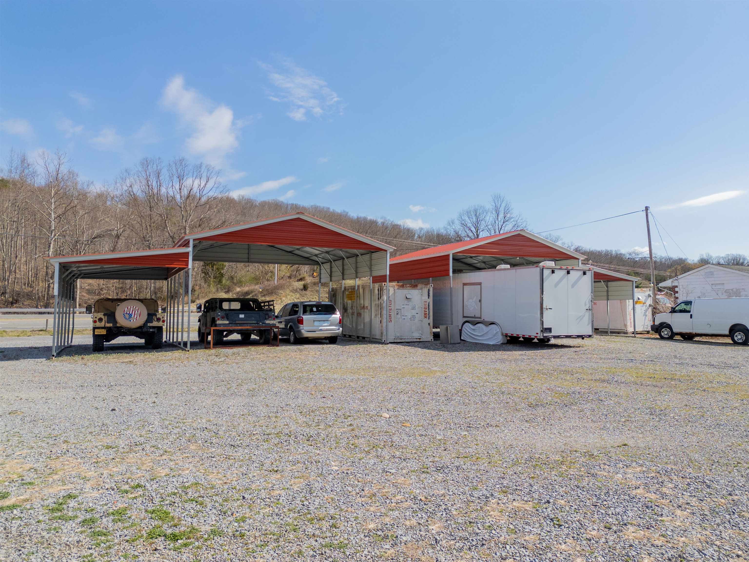 5502 Virginia Avenue Pembroke VA 24136