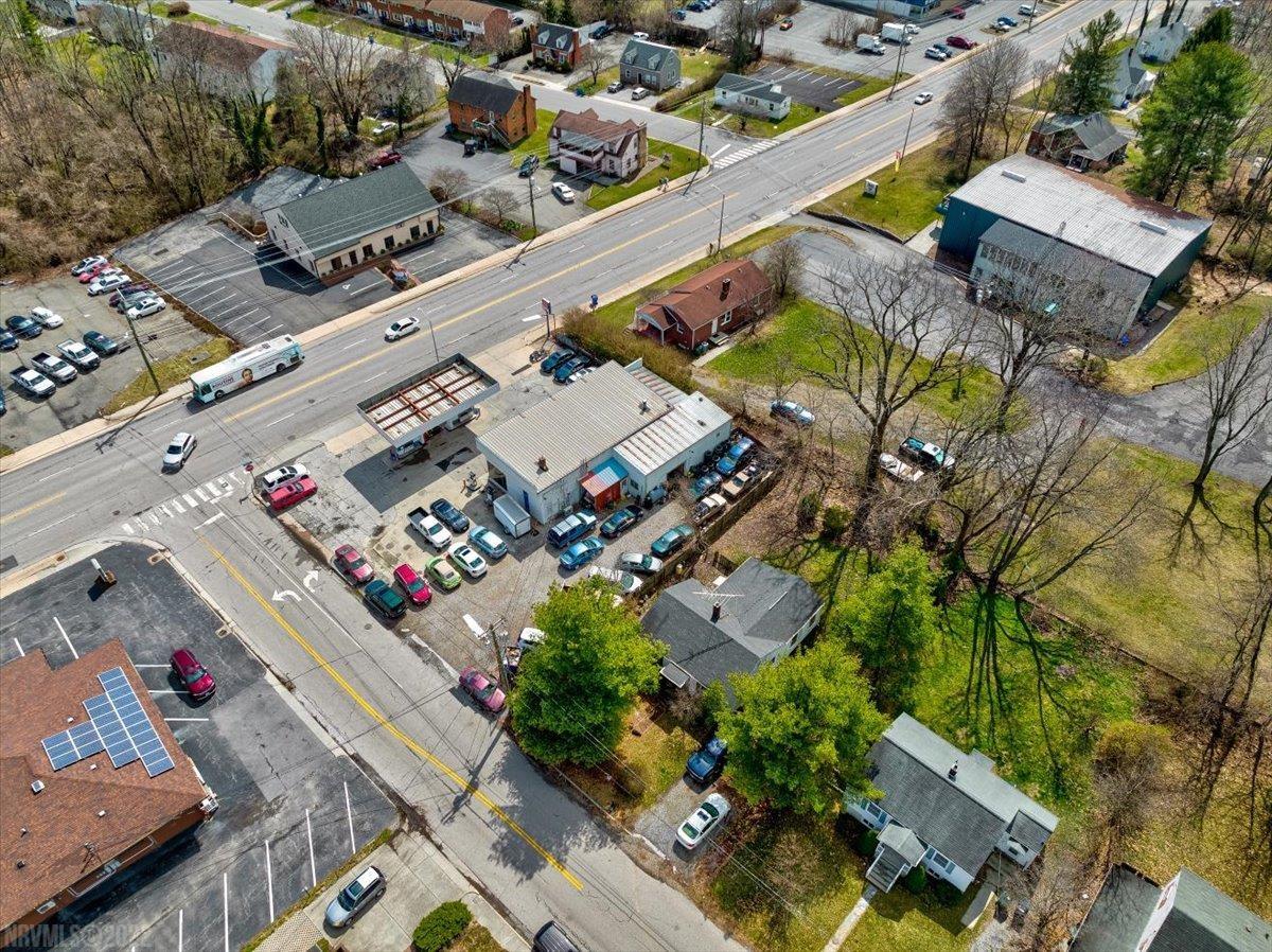 1107 N Main Street Blacksburg VA 24060