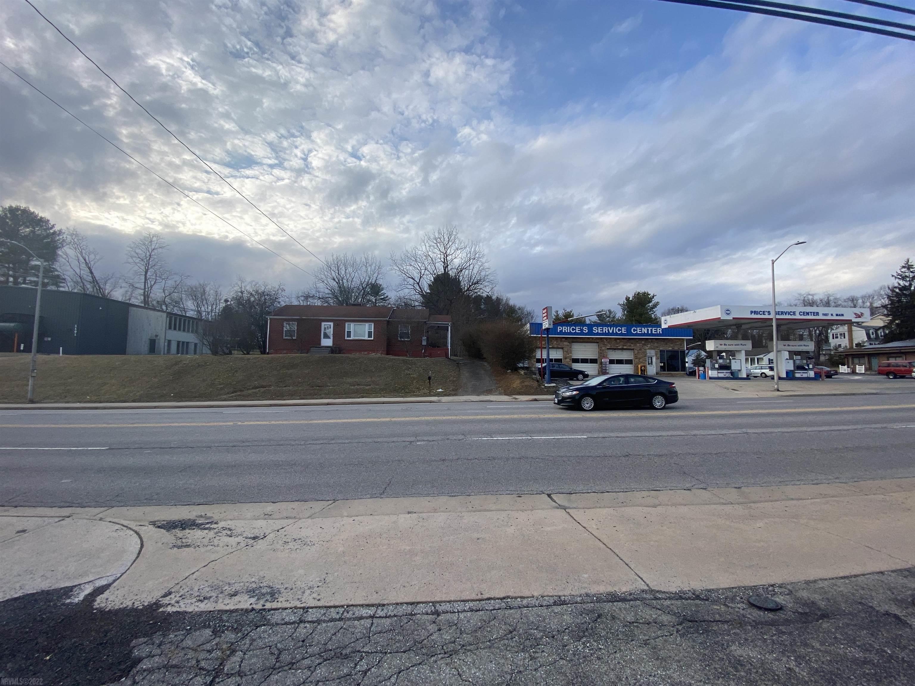 1107 N Main Street Blacksburg VA 24060