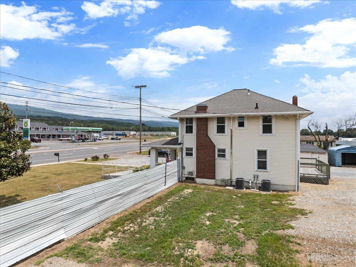 4190 W Main Street Salem VA 24153