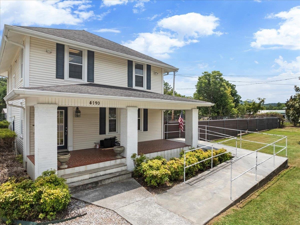 4190 W Main Street Salem VA 24153