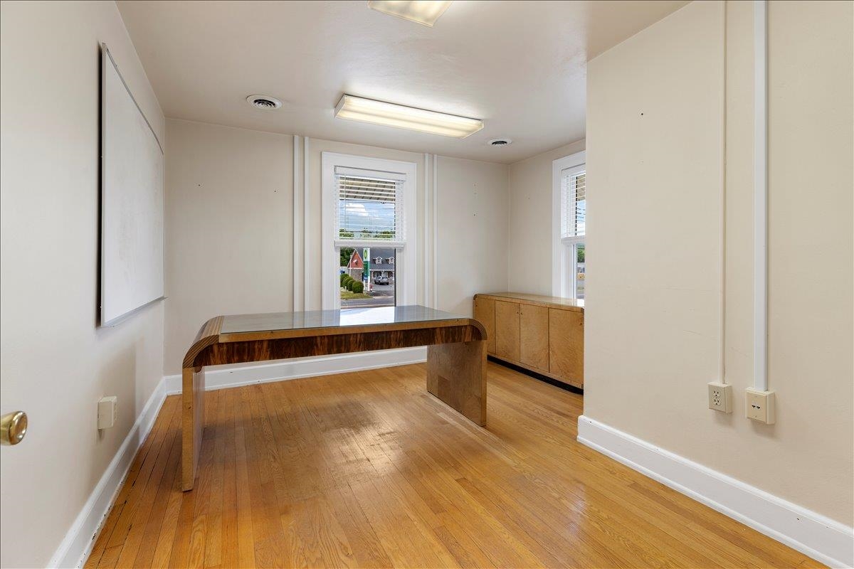 4190 W Main Street Salem VA 24153