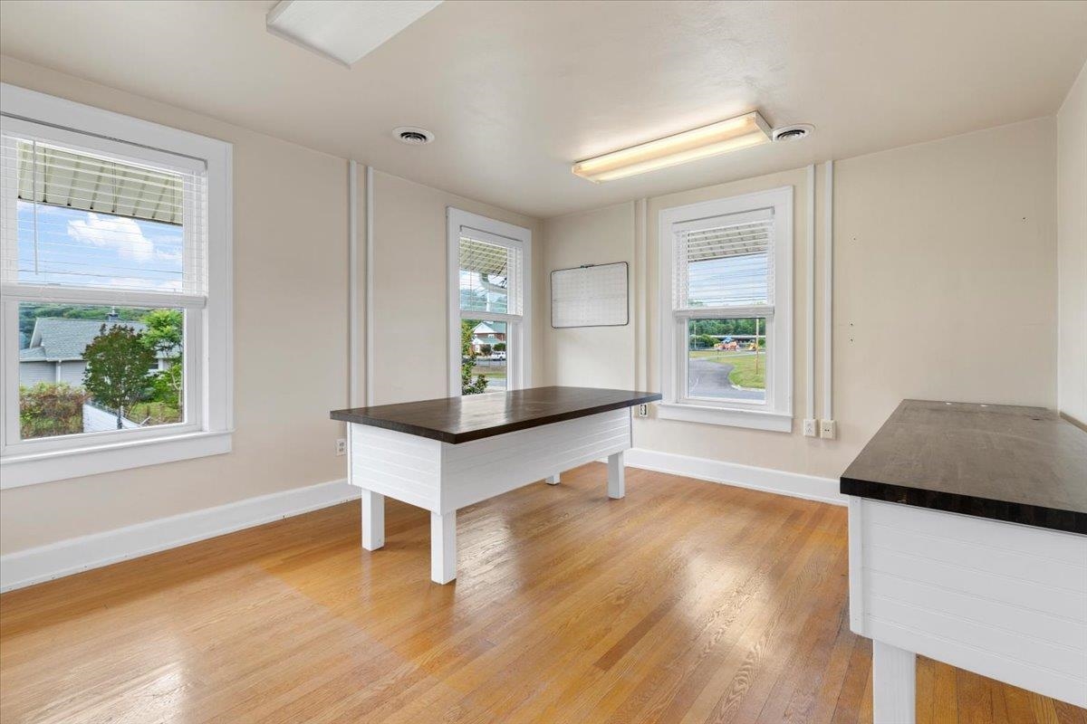 4190 W Main Street Salem VA 24153