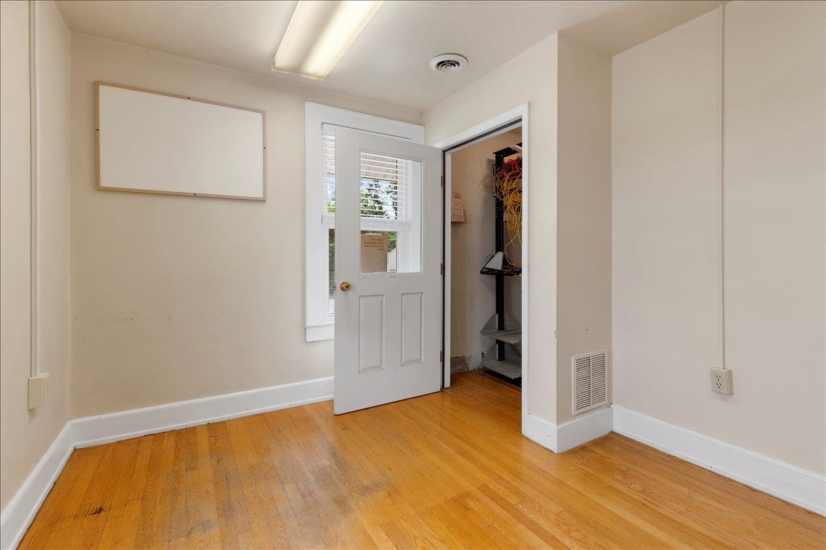 4190 W Main Street Salem VA 24153