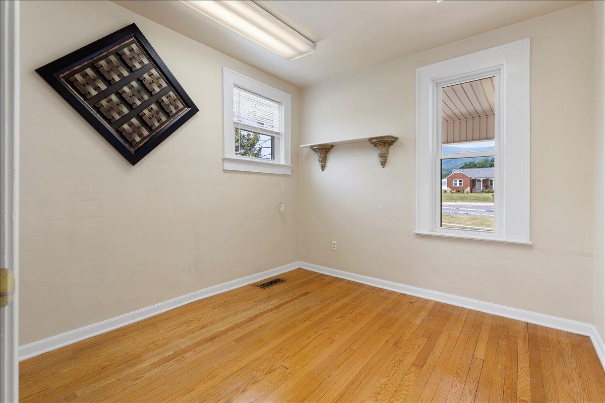 4190 W Main Street Salem VA 24153