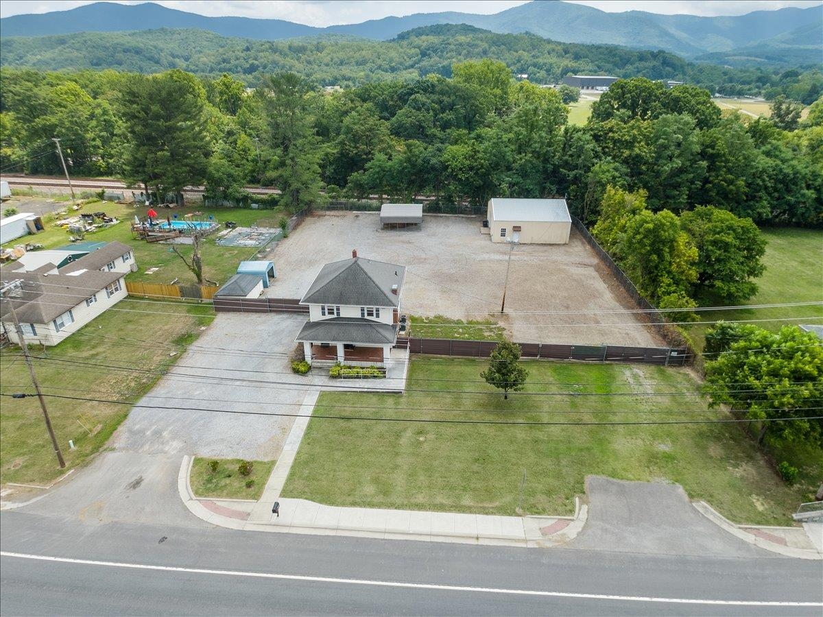 4190 W Main Street Salem VA 24153