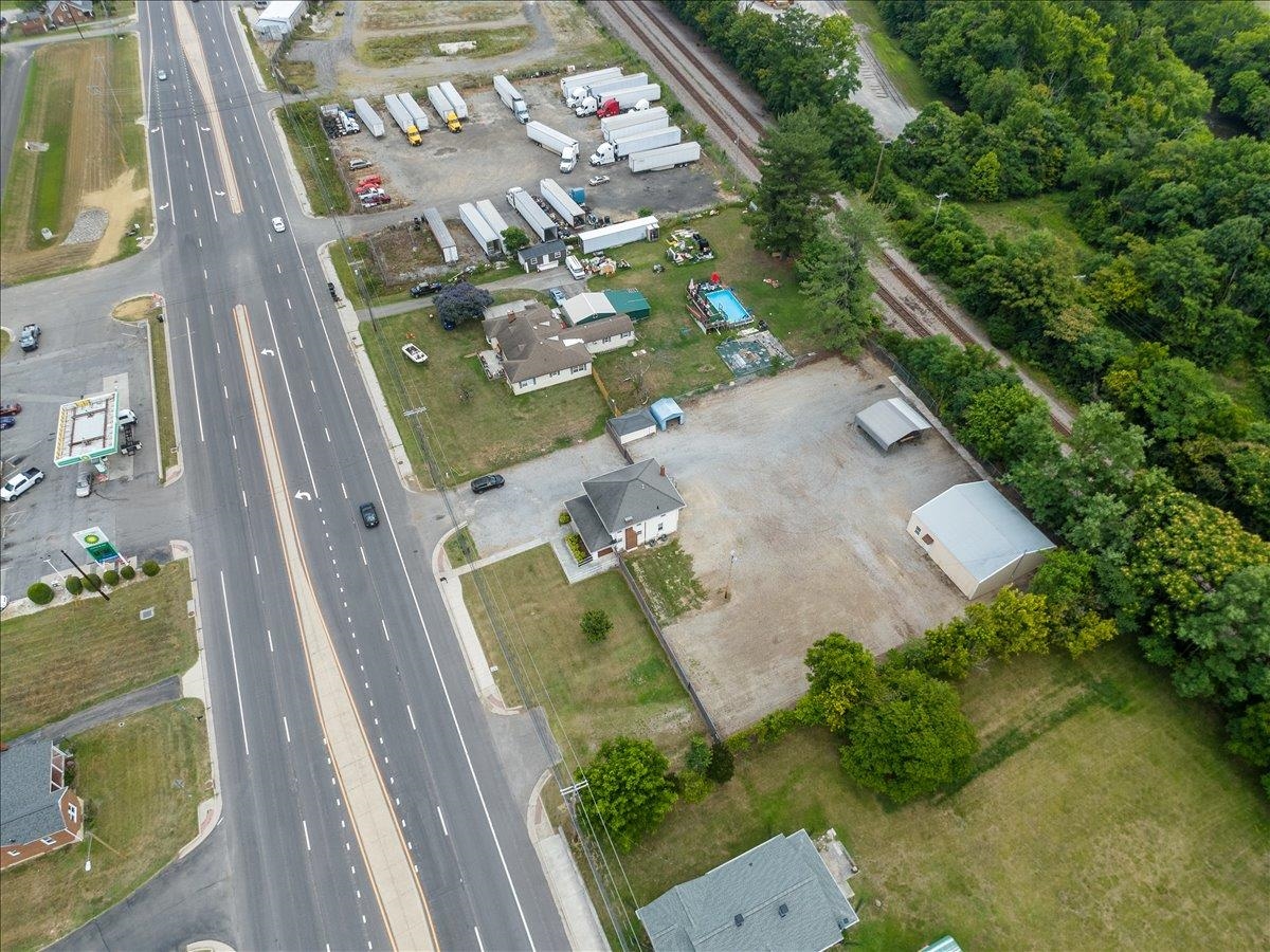 4190 W Main Street Salem VA 24153