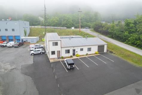 1330 W Ridge Street Wytheville VA 24382