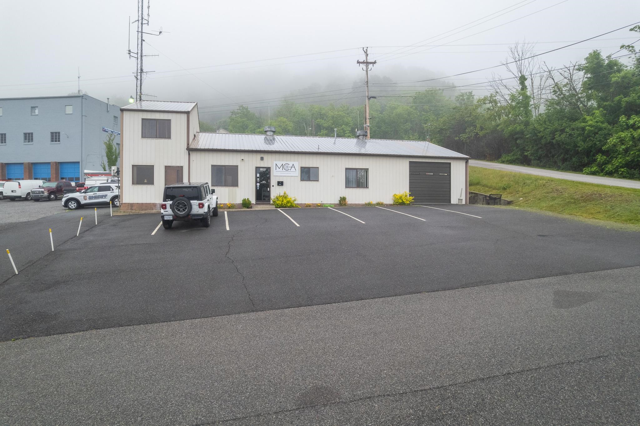 1330 W Ridge Street Wytheville VA 24382