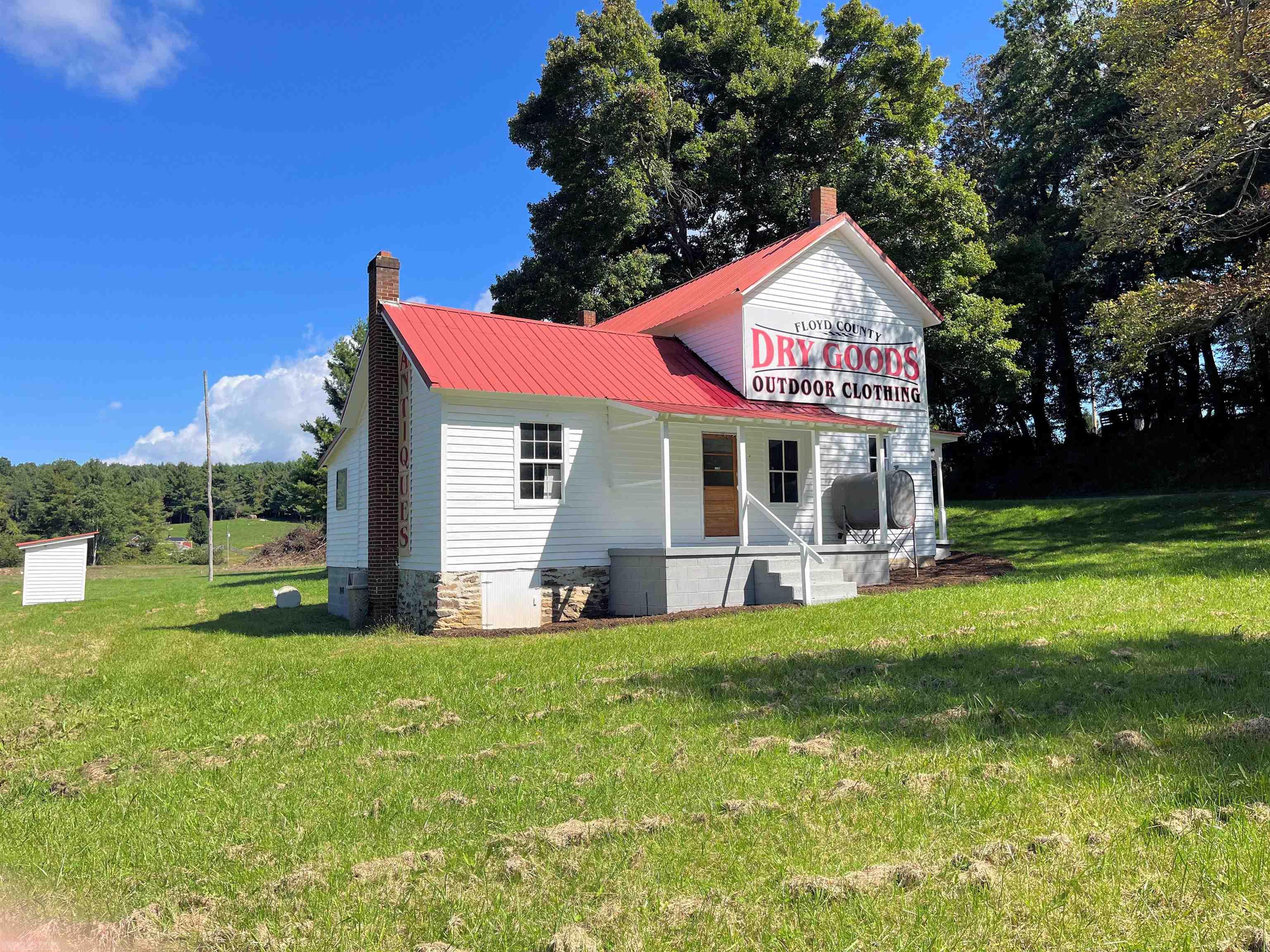 5121 Franklin Pike Floyd VA 24091