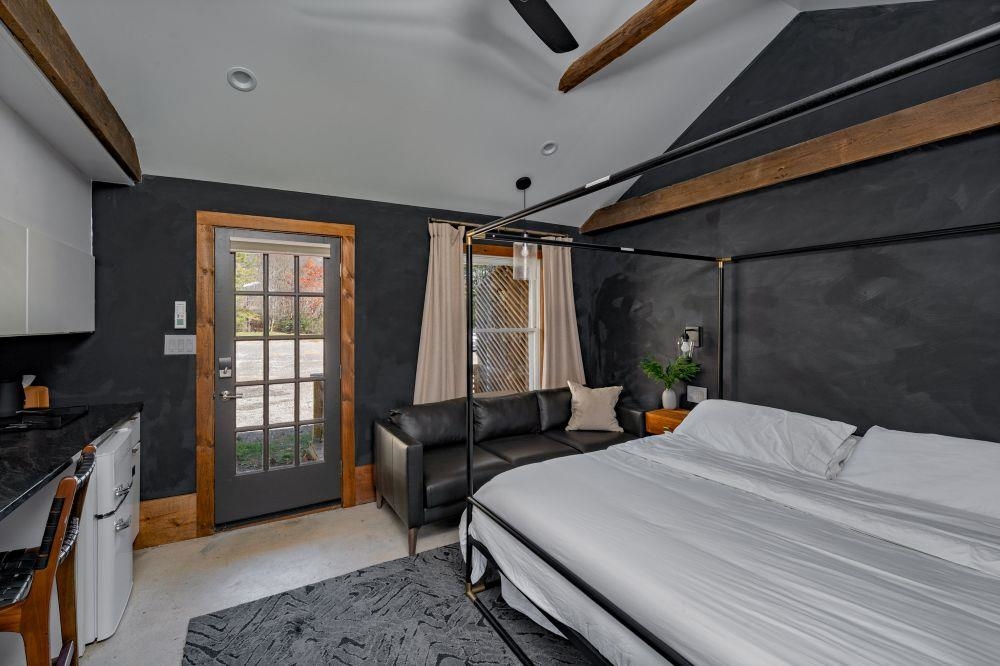 182 Woodberry Road Meadows Of Dan VA 24120