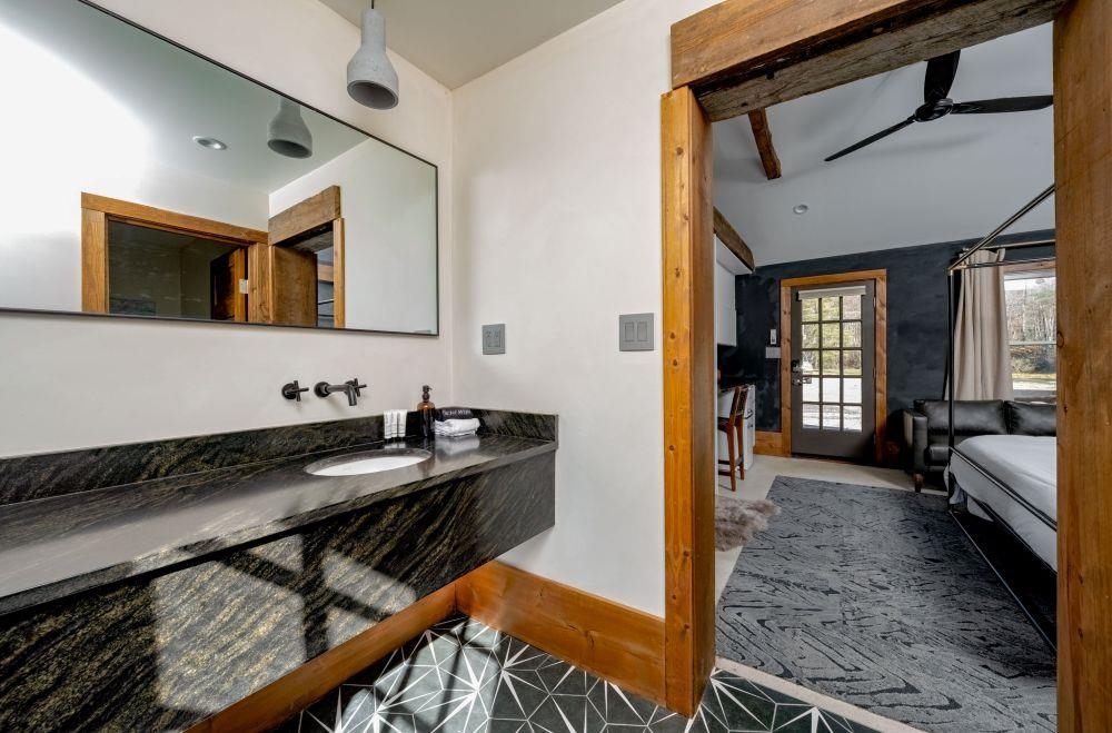 182 Woodberry Road Meadows Of Dan VA 24120