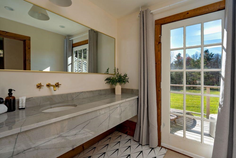 182 Woodberry Road Meadows Of Dan VA 24120