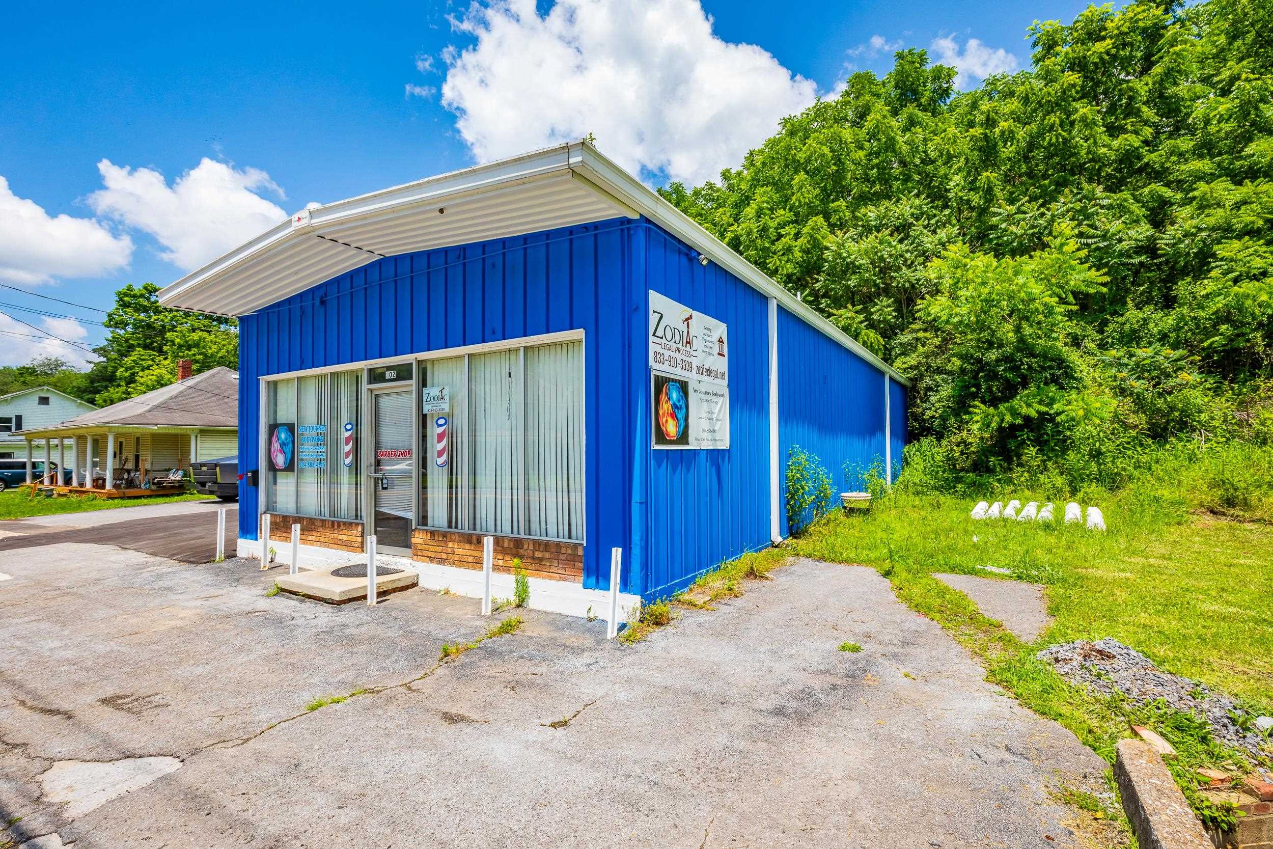 302 Virginia Avenue Bluefield VA 24605