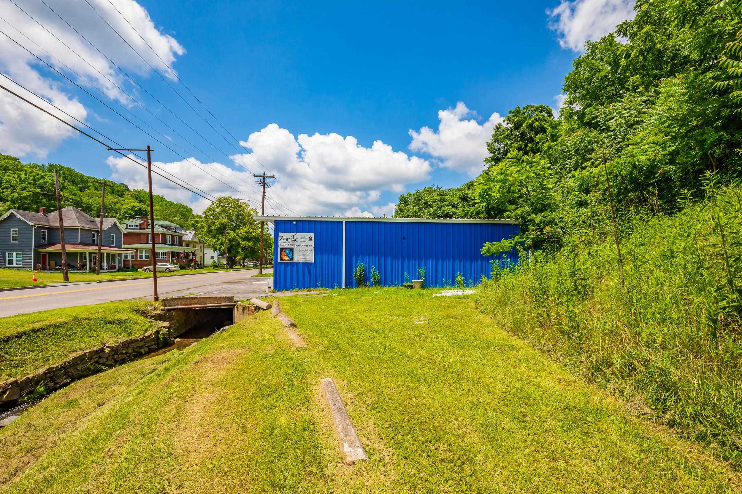 302 Virginia Avenue Bluefield VA 24605