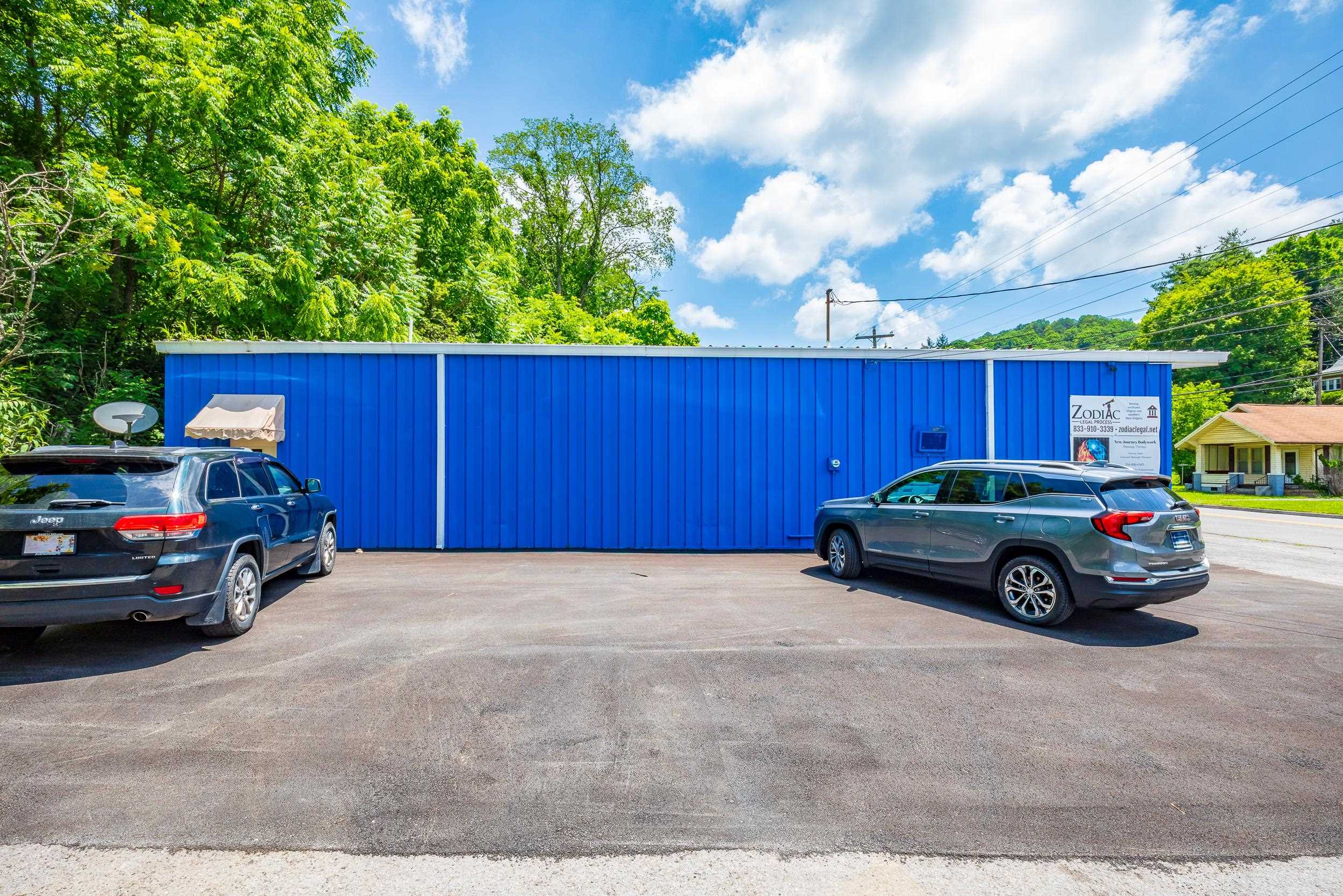 302 Virginia Avenue Bluefield VA 24605