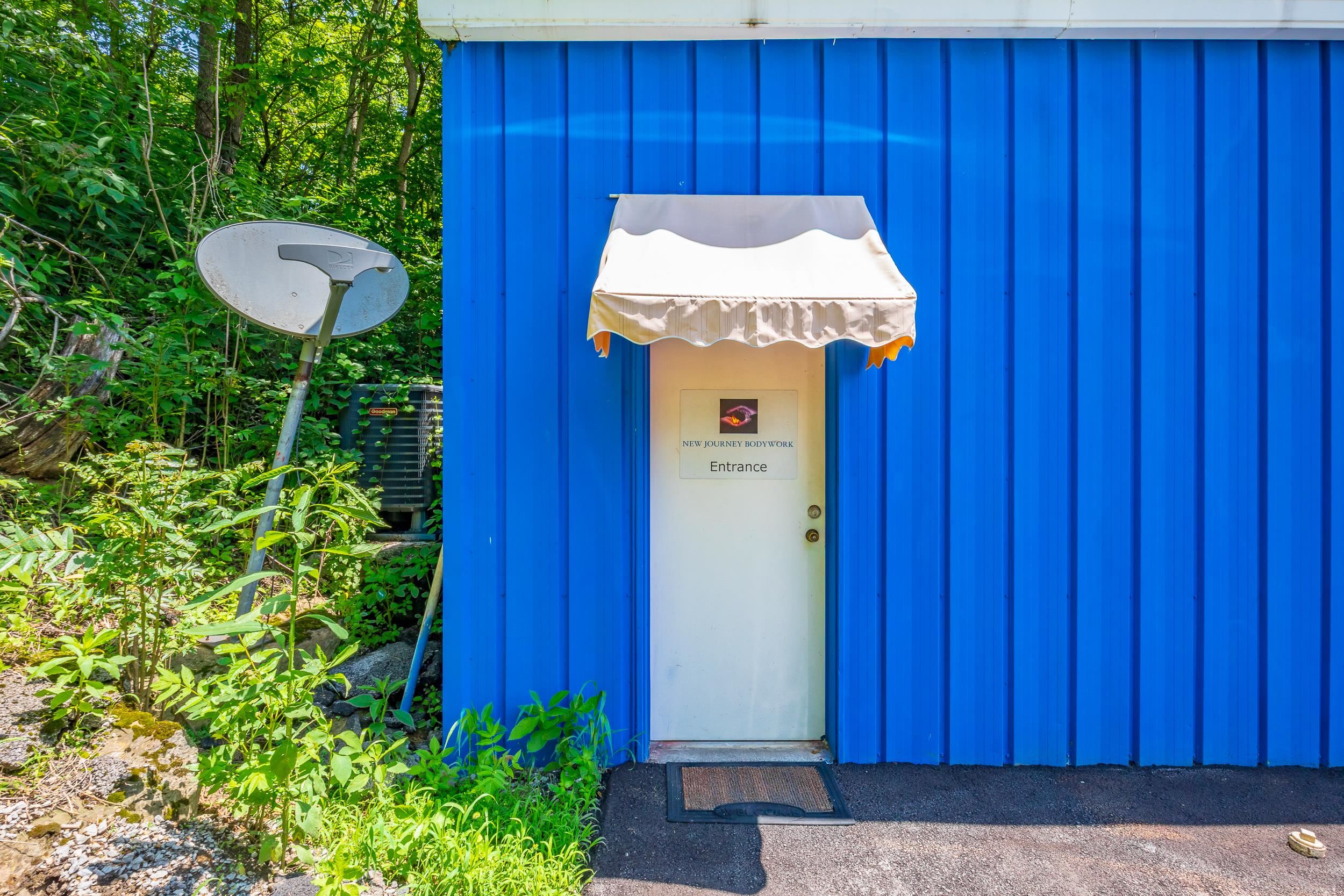 302 Virginia Avenue Bluefield VA 24605