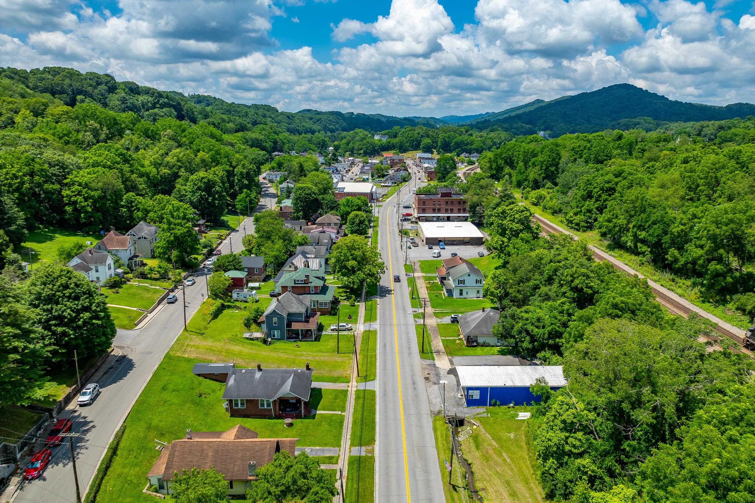 302 Virginia Avenue Bluefield VA 24605