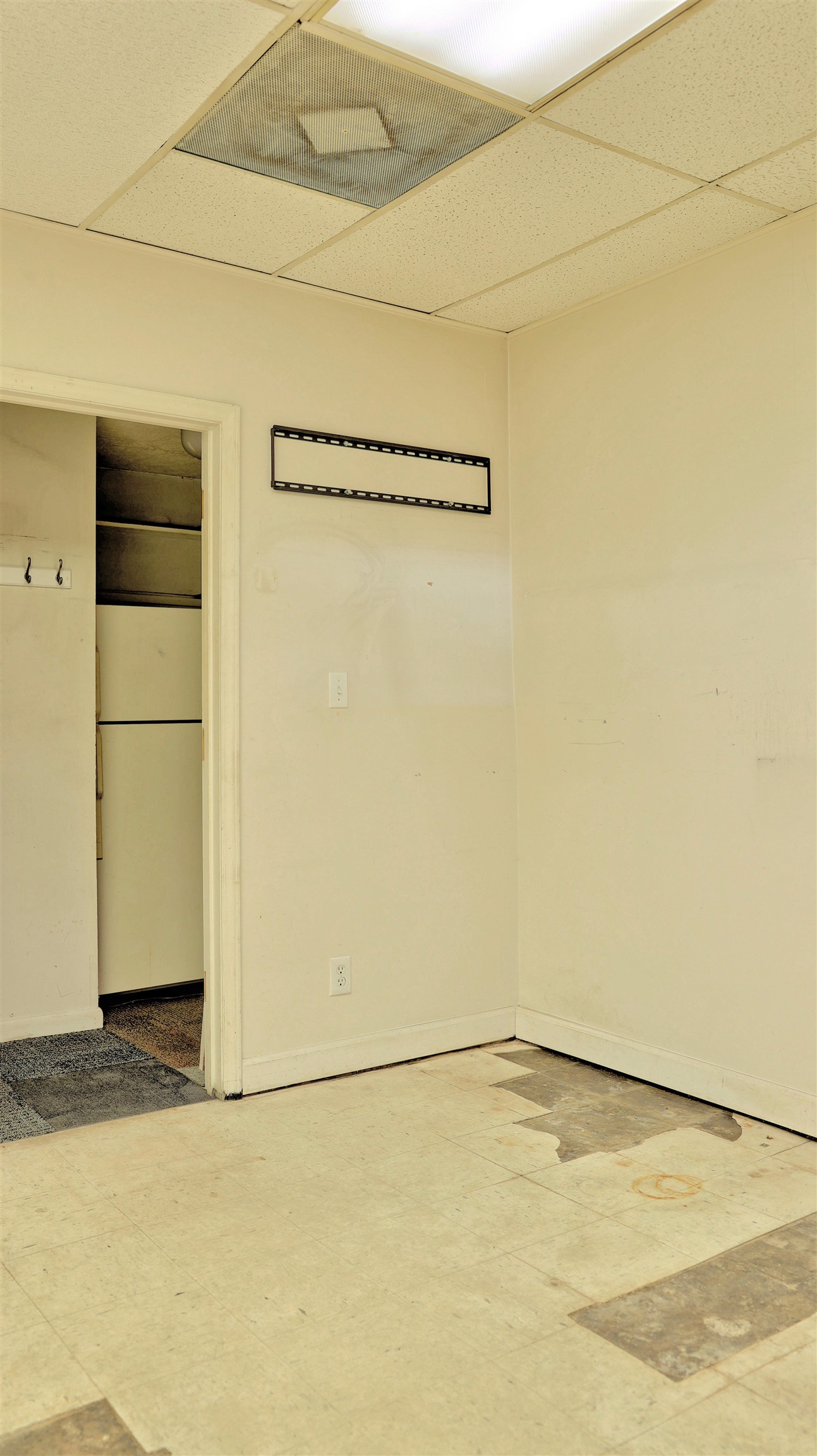 1087 E Main Street Radford VA 24141