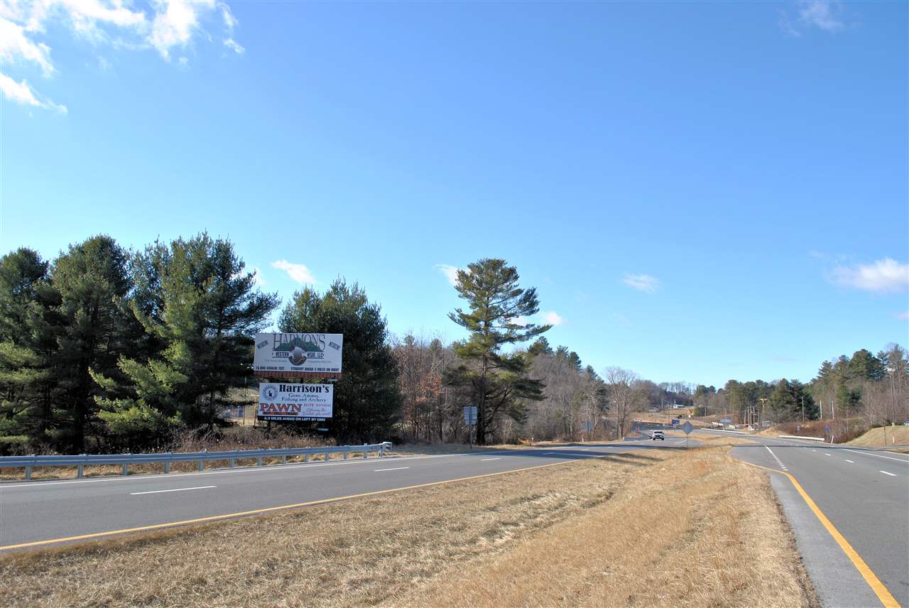 218 Ball Park Drive Hillsville VA 24343