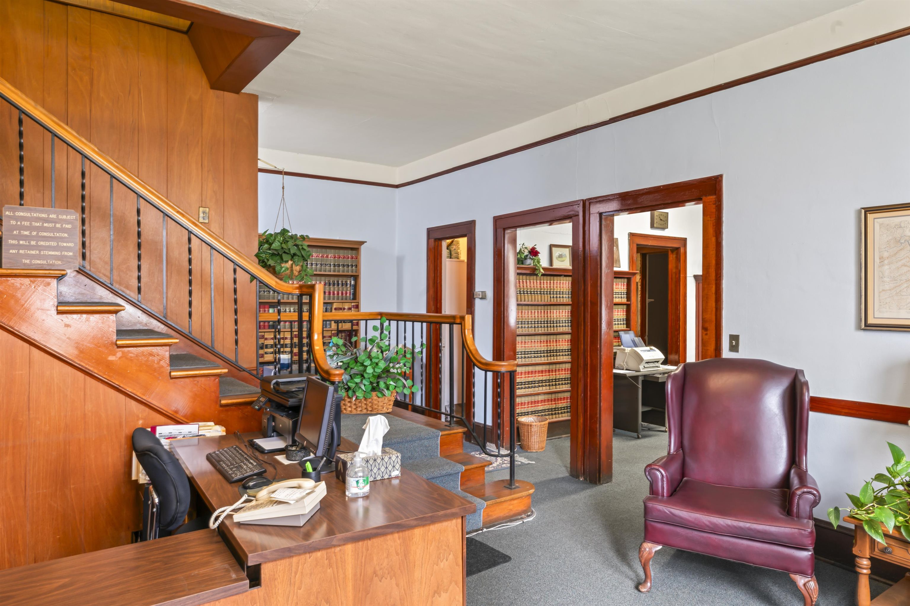 74 Court Square W Pulaski VA 24301