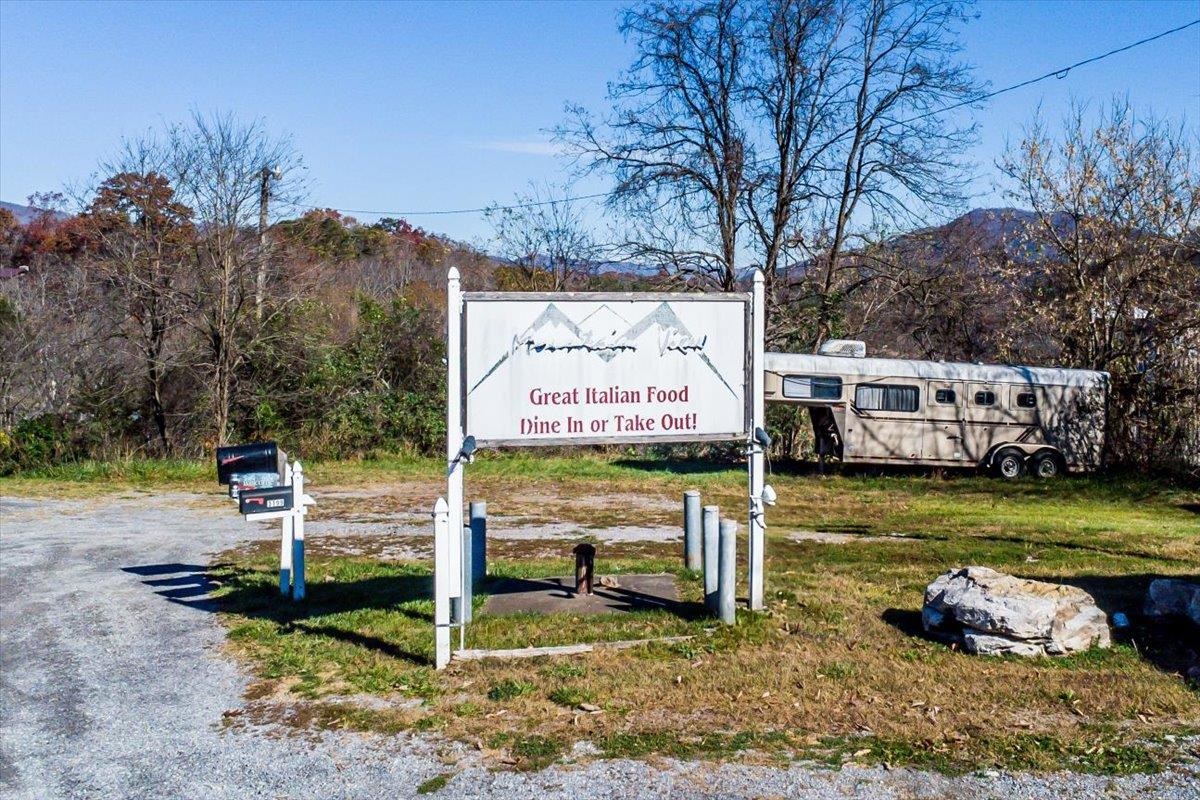 3199 Northfork Road Elliston VA 24087