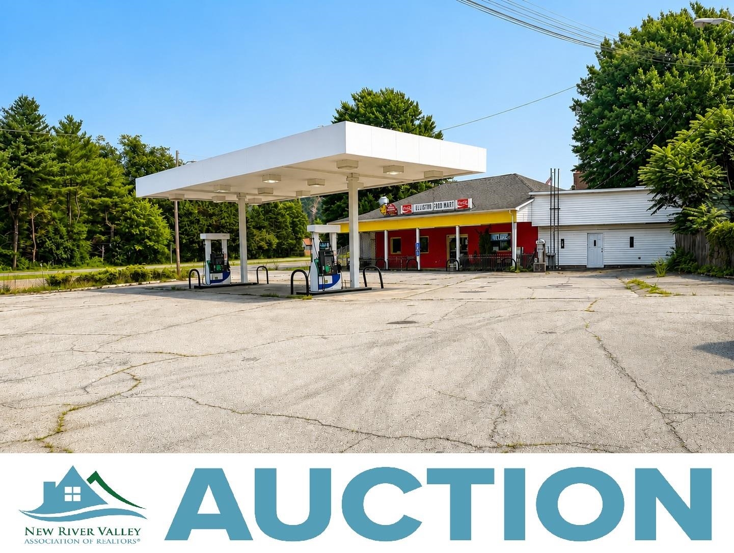 9311 Roanoke Road Elliston VA 24087