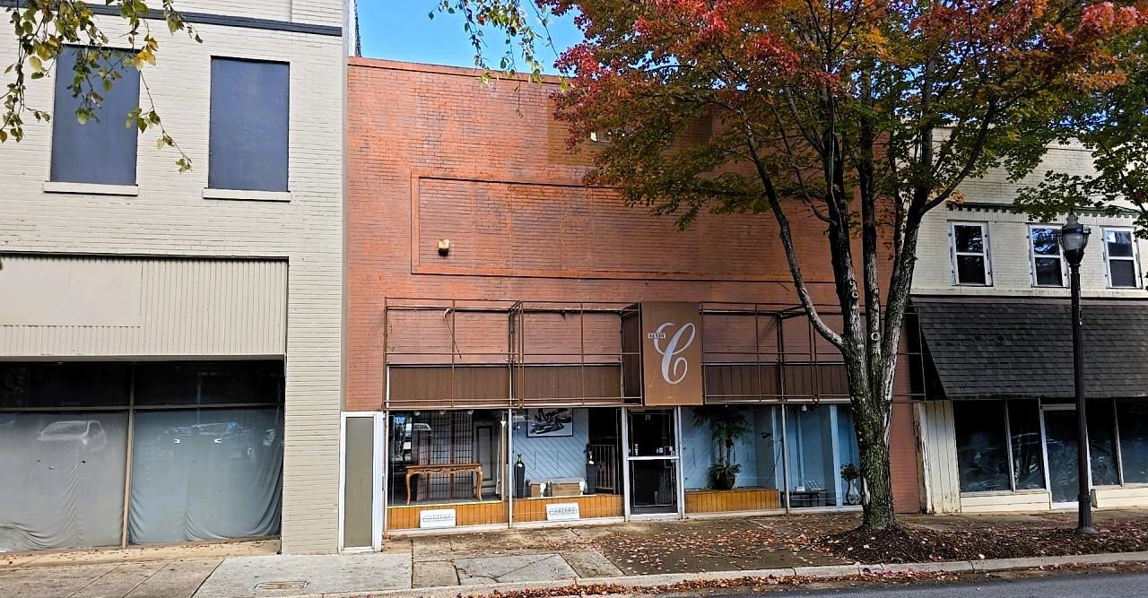 29 E Main Street Martinsville VA 24112