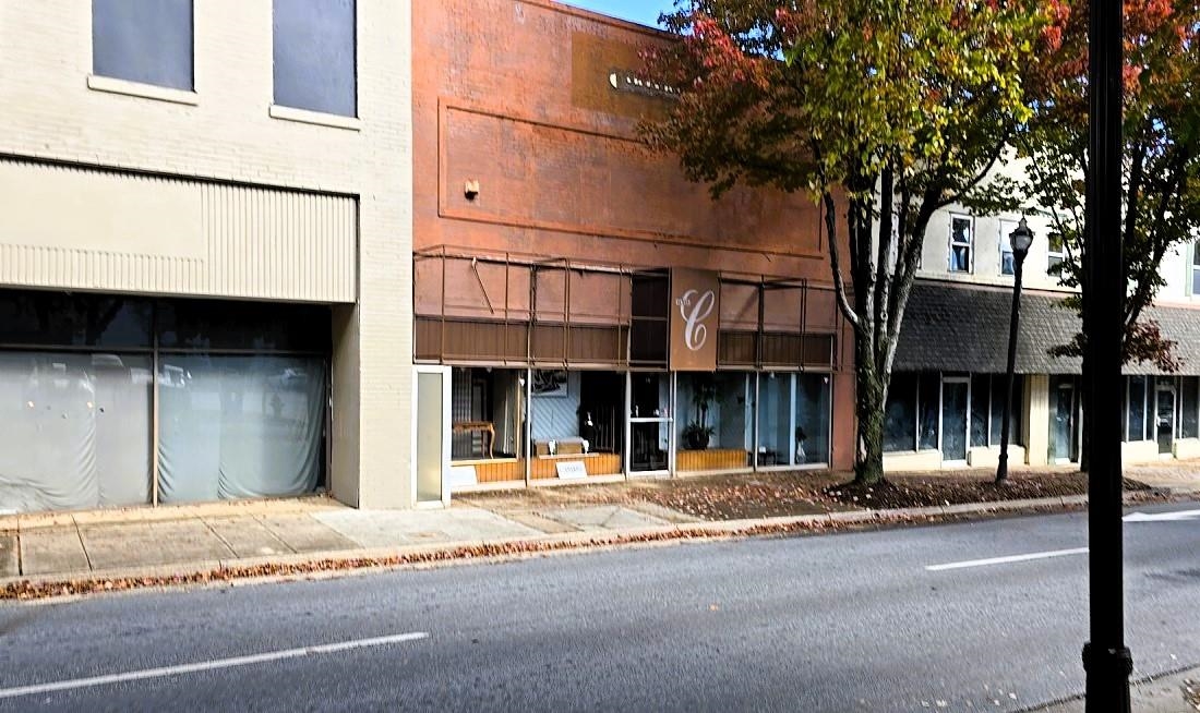 29 E Main Street Martinsville VA 24112