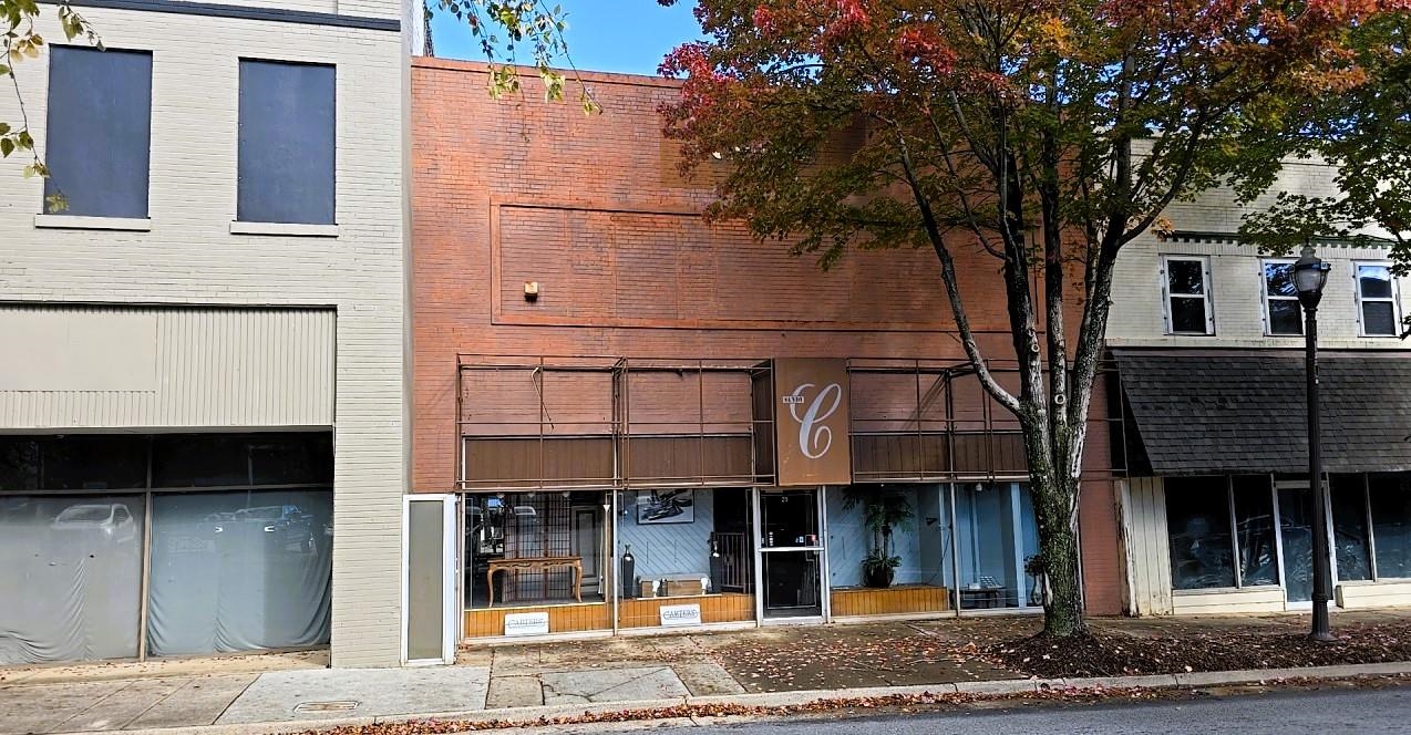 29 E Main Street Martinsville VA 24112