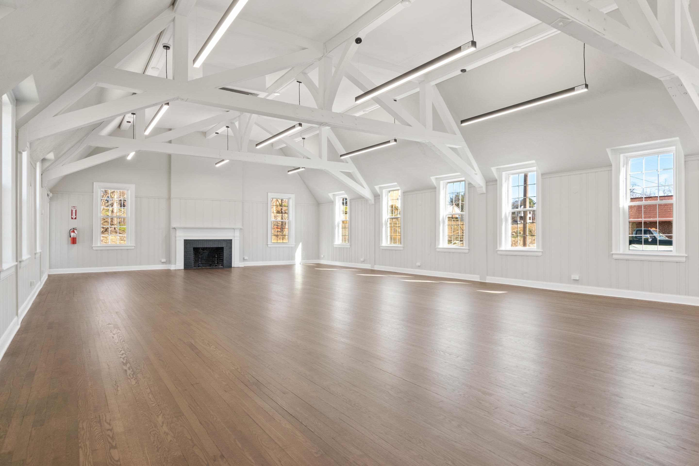 44 4th Street NW Pulaski VA 24301