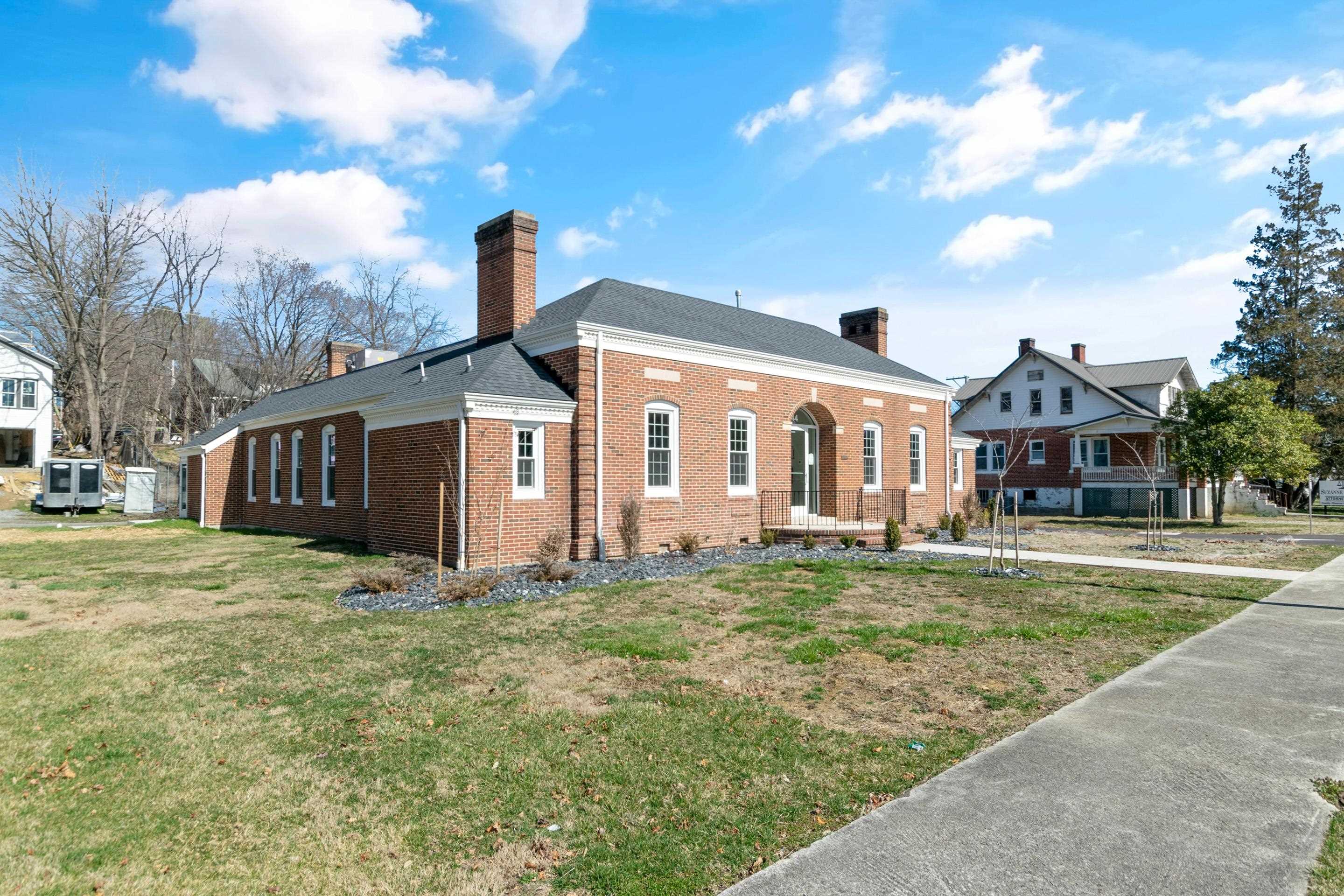 44 4th Street NW Pulaski VA 24301