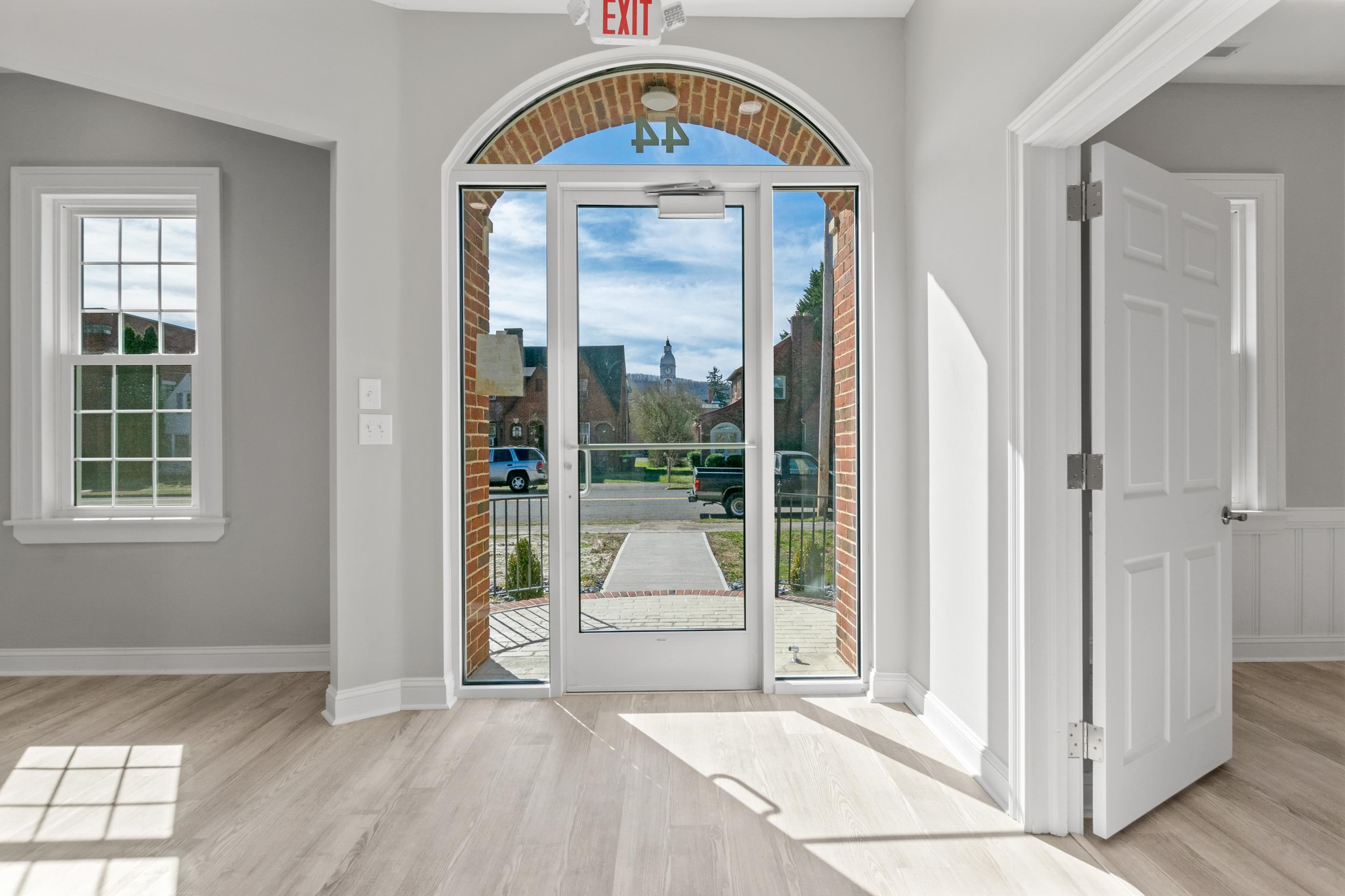 44 4th Street NW Pulaski VA 24301