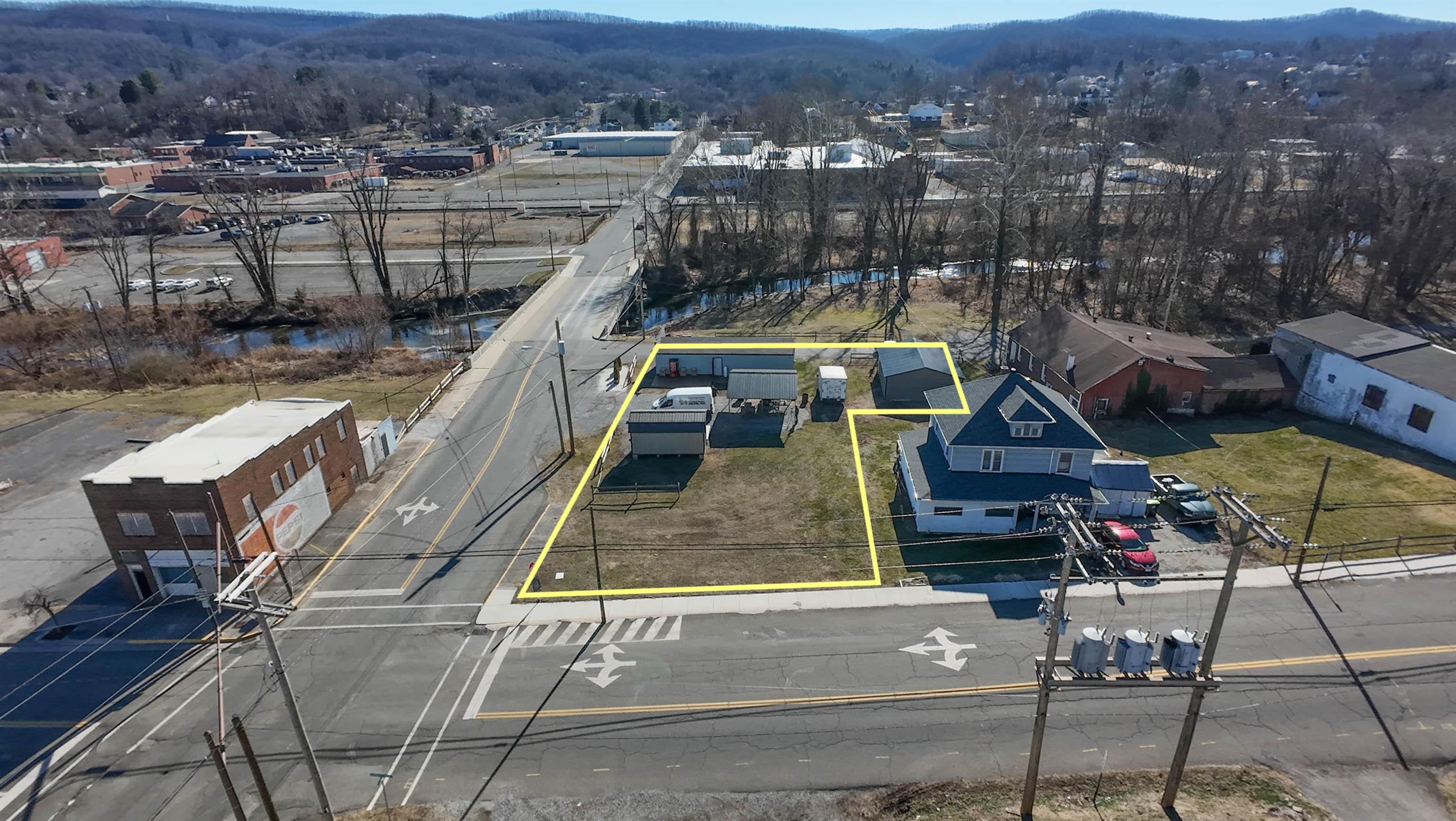 305 Johnson Street Pulaski VA 24301