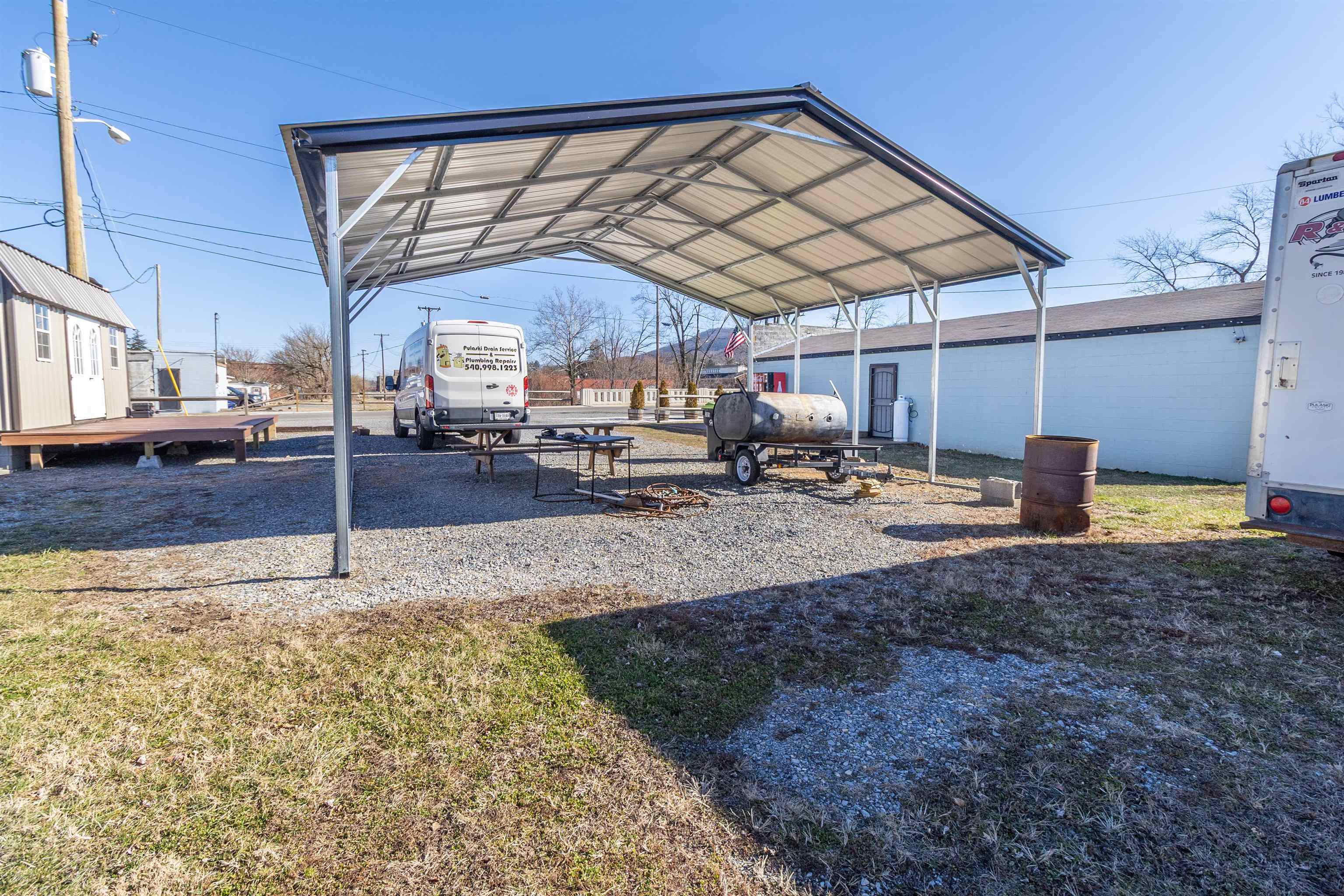 305 Johnson Street Pulaski VA 24301