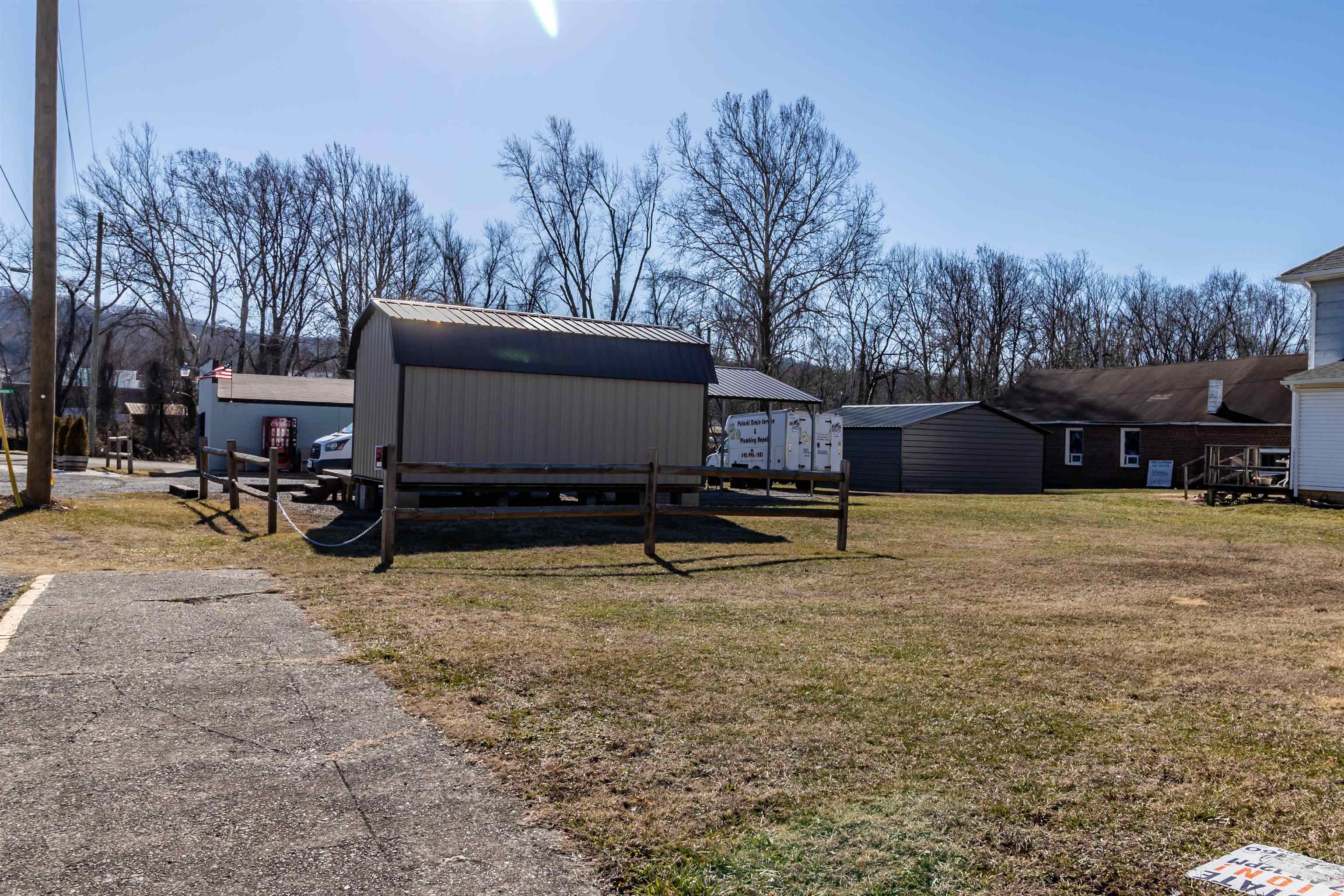 305 Johnson Street Pulaski VA 24301