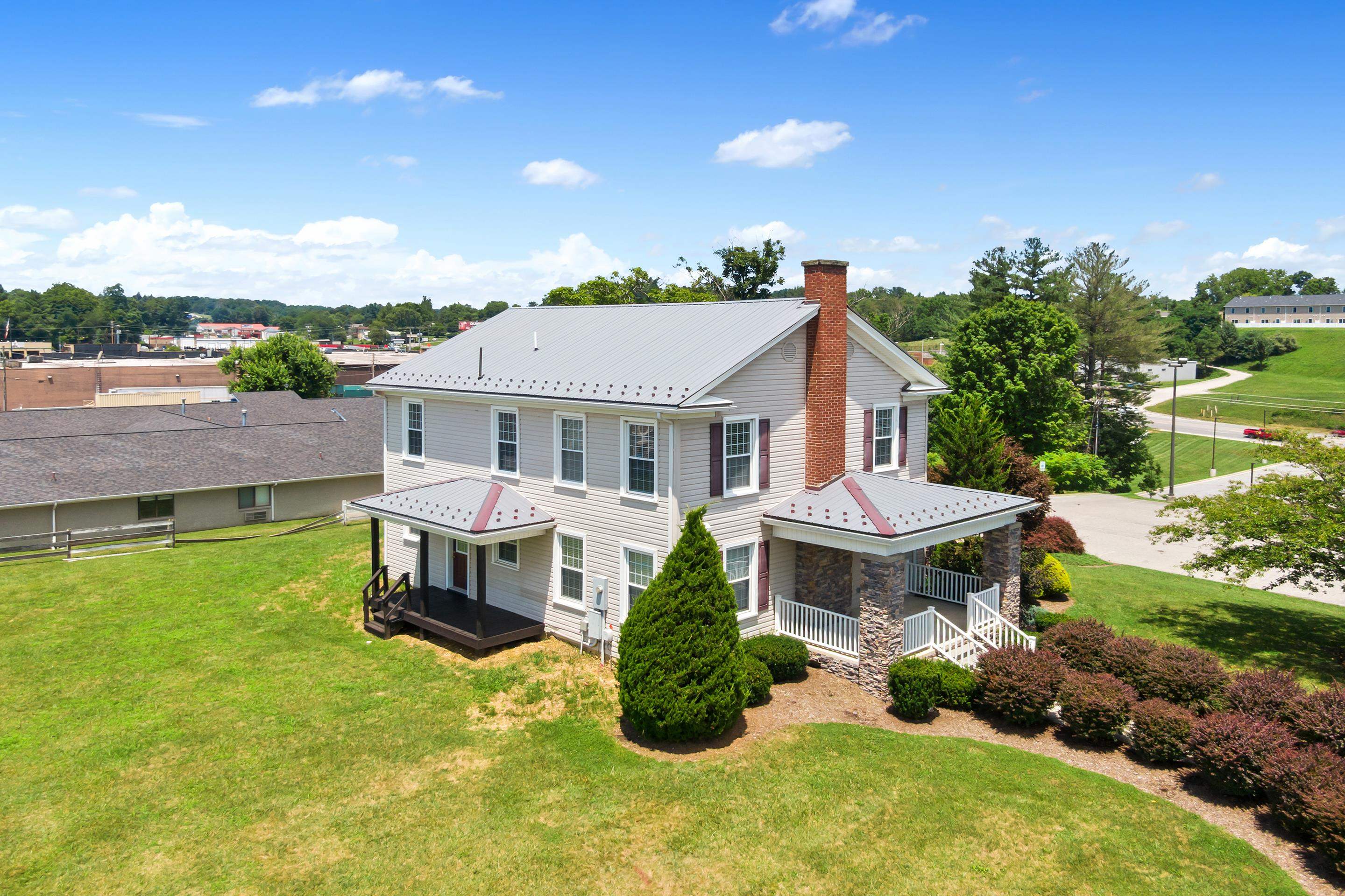 6245 University Park Drive Radford VA 24141