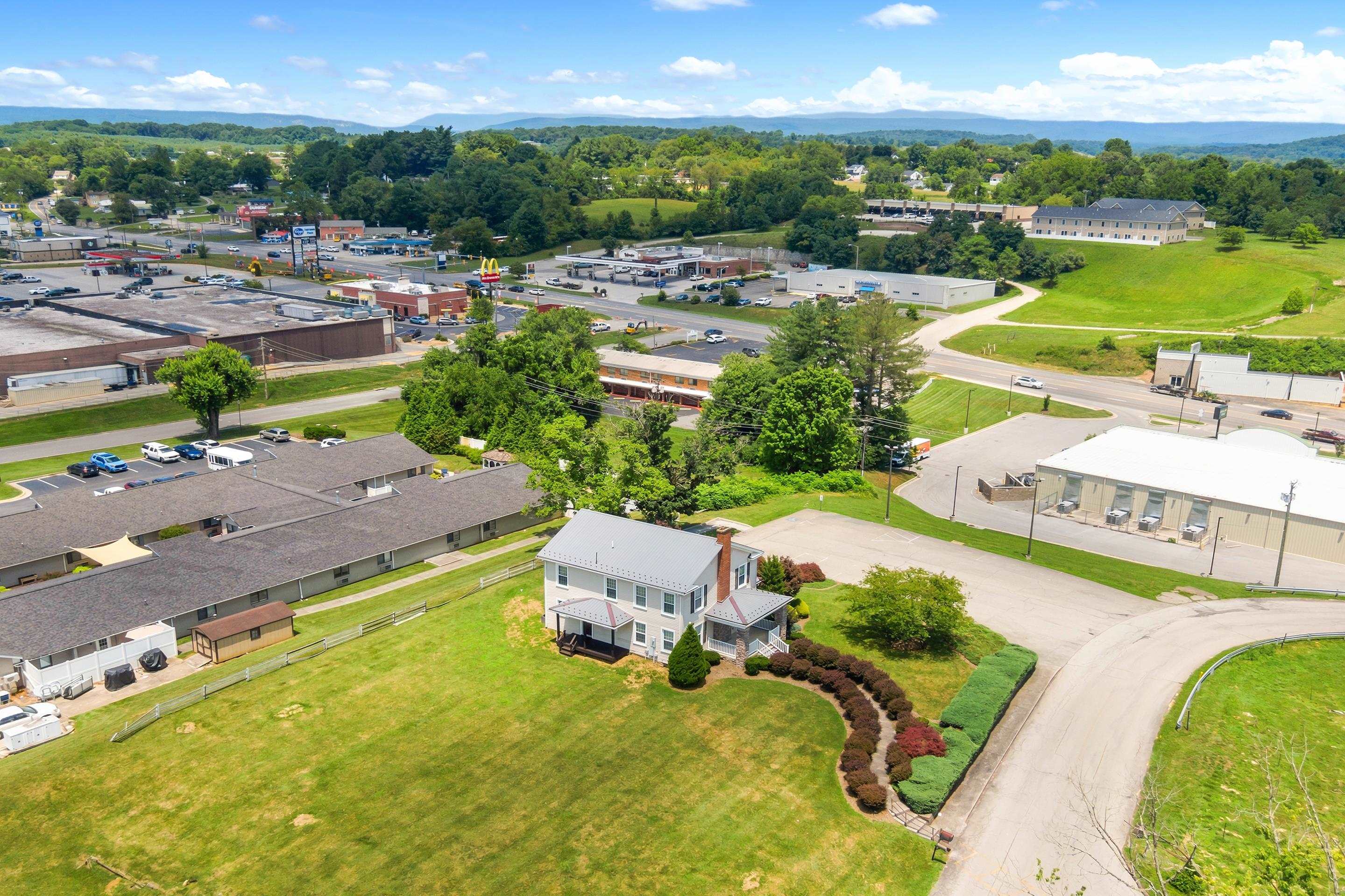 6245 University Park Drive Radford VA 24141