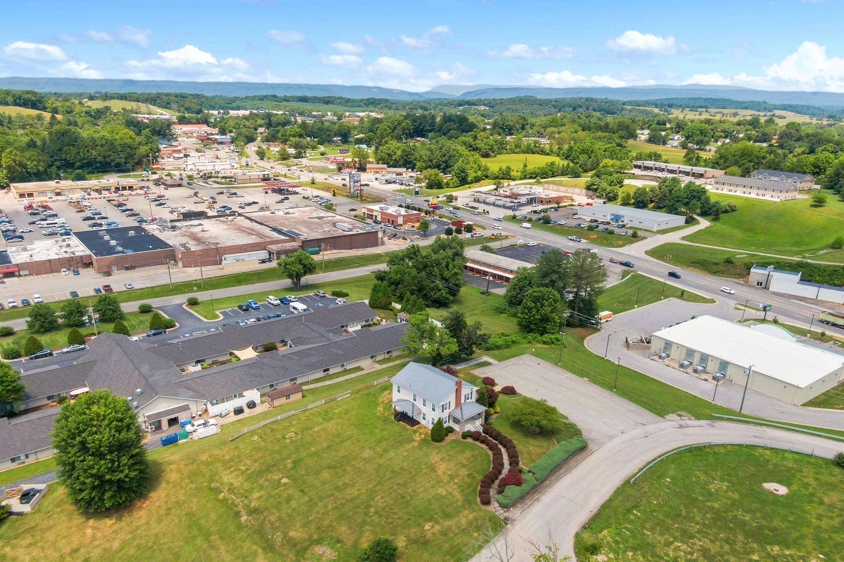 6245 University Park Drive Radford VA 24141
