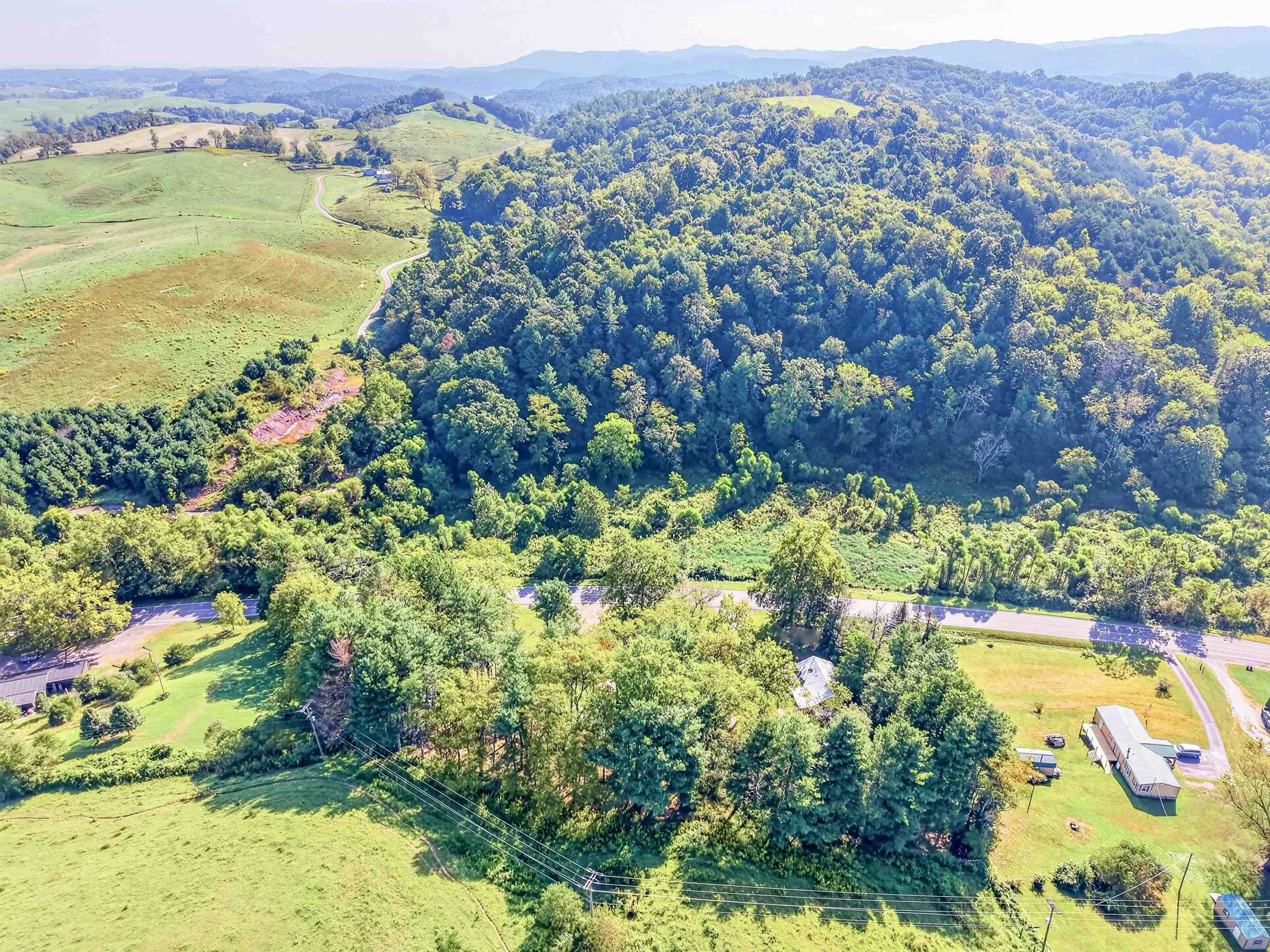 2277 Wysor Road Draper VA 24324