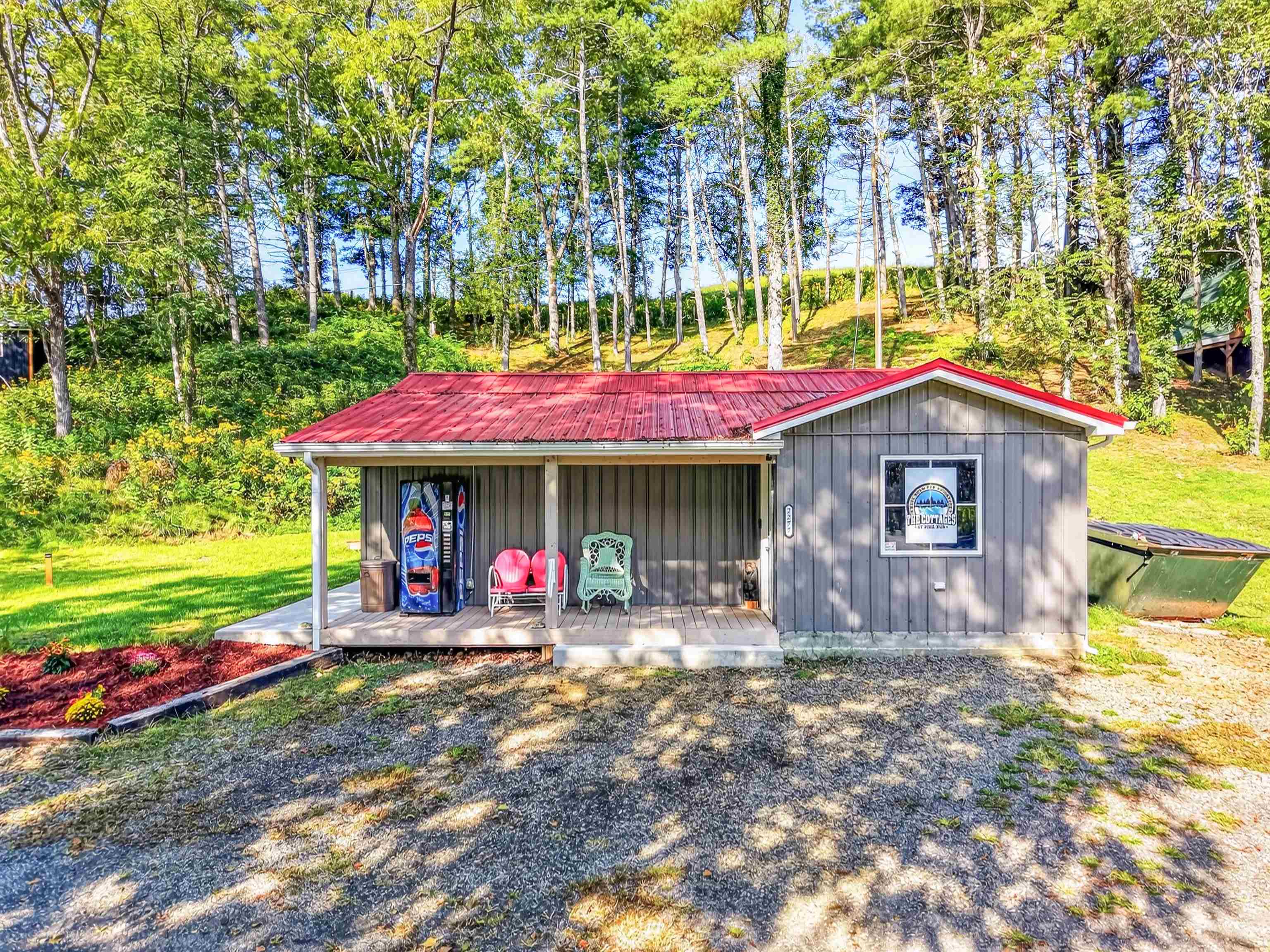 2277 Wysor Road Draper VA 24324