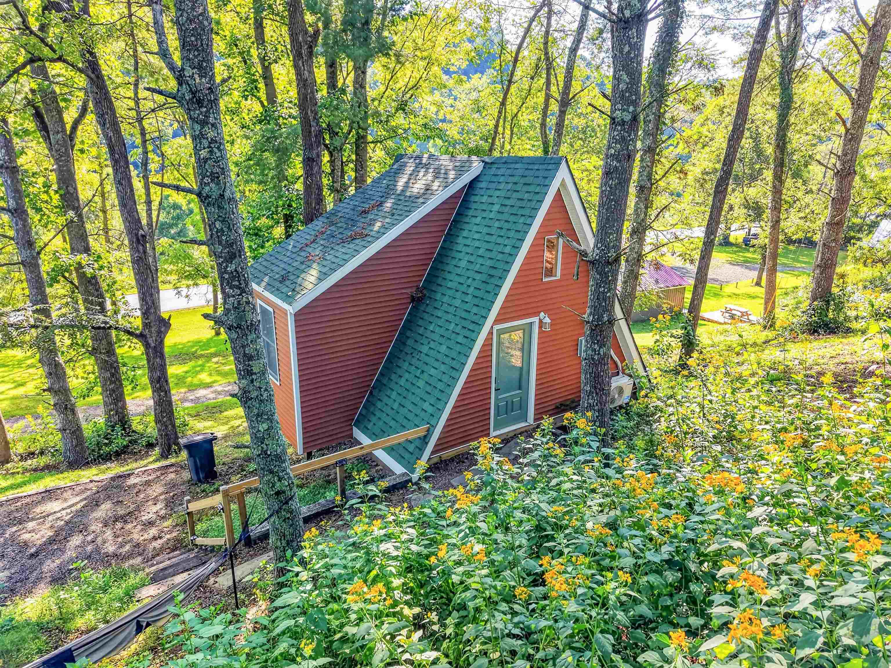 2277 Wysor Road Draper VA 24324