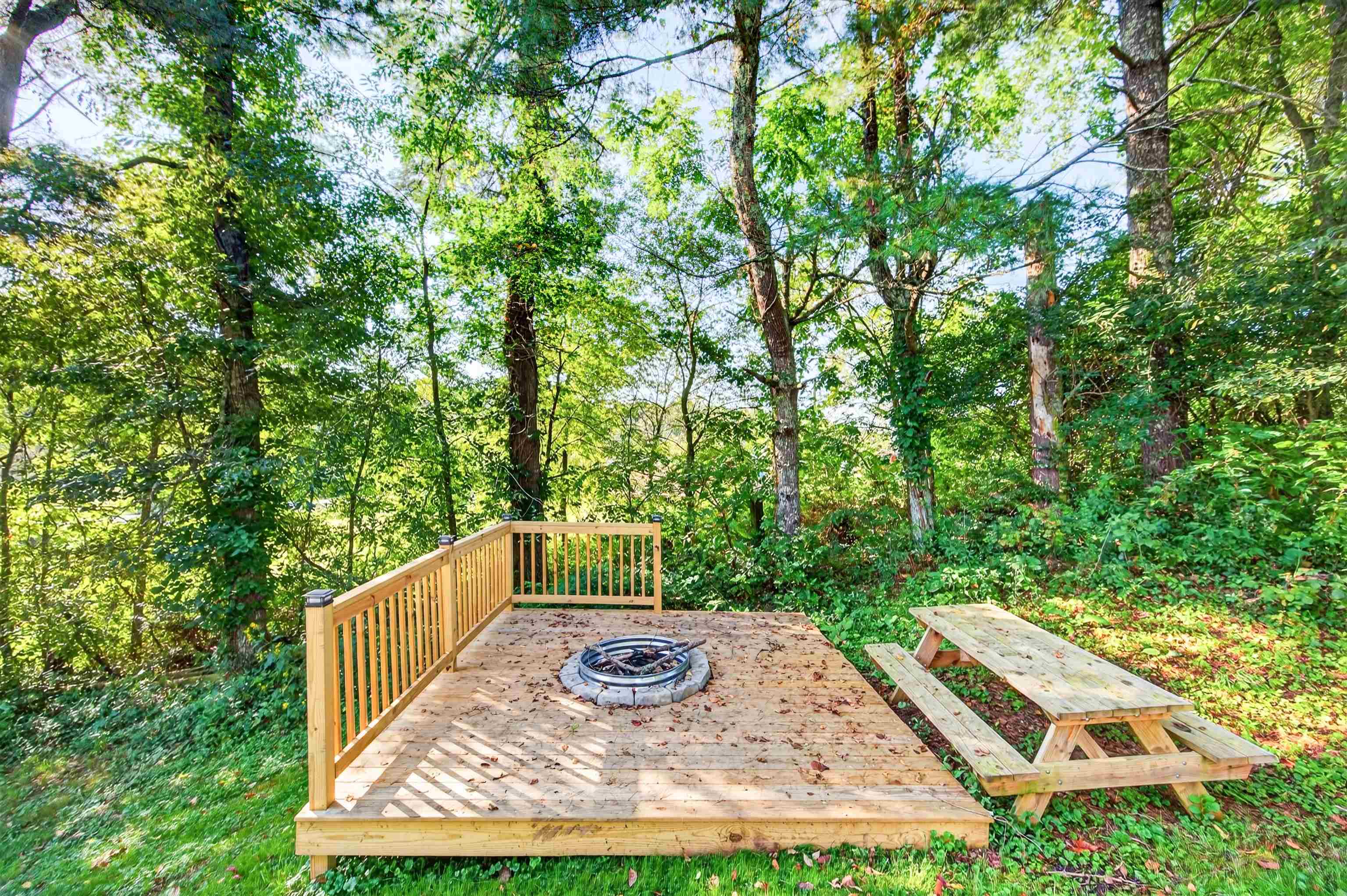 2277 Wysor Road Draper VA 24324
